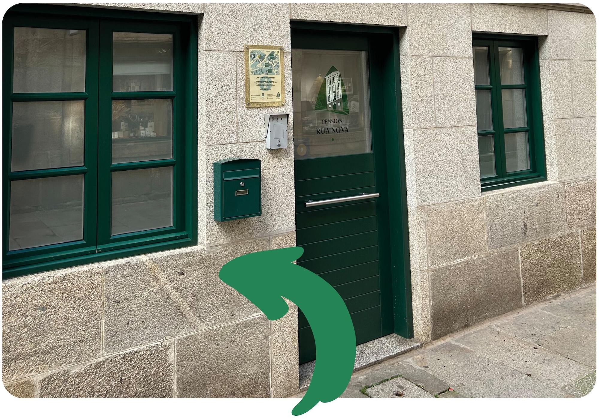 Vista Exterior Pensión Rua Nova
