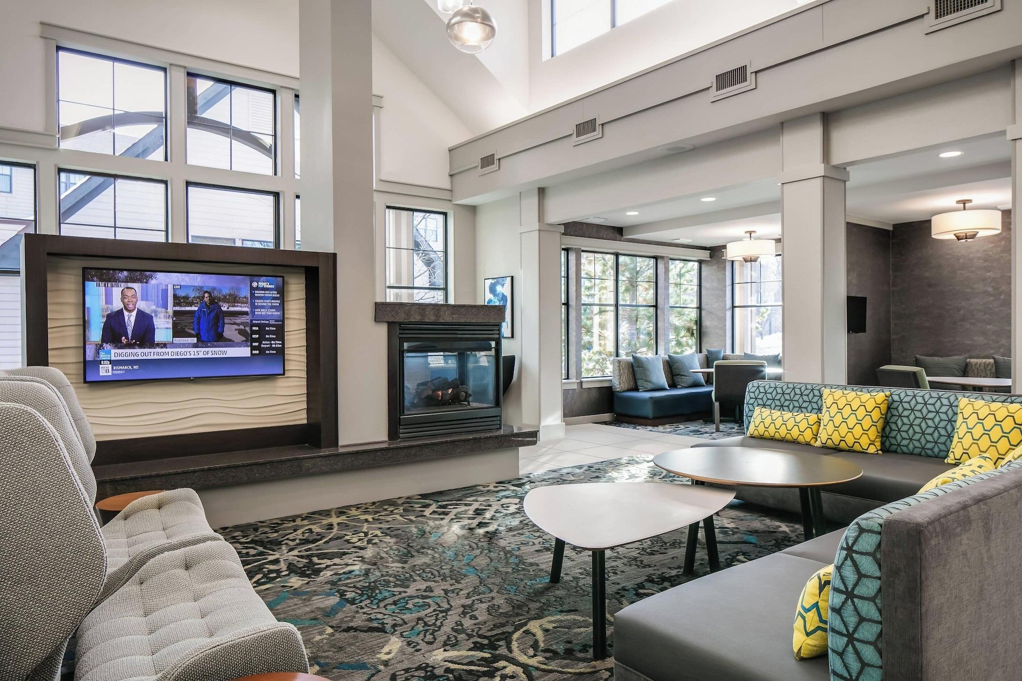 Vista Lobby Residence Inn by Marriott Lincoln South