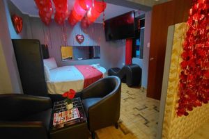 Alojamiento - HOSTAL PARIS 1