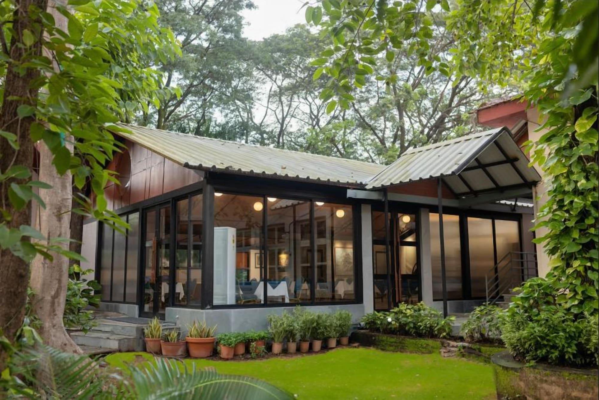 Restaurant Modi's Resort Karjat