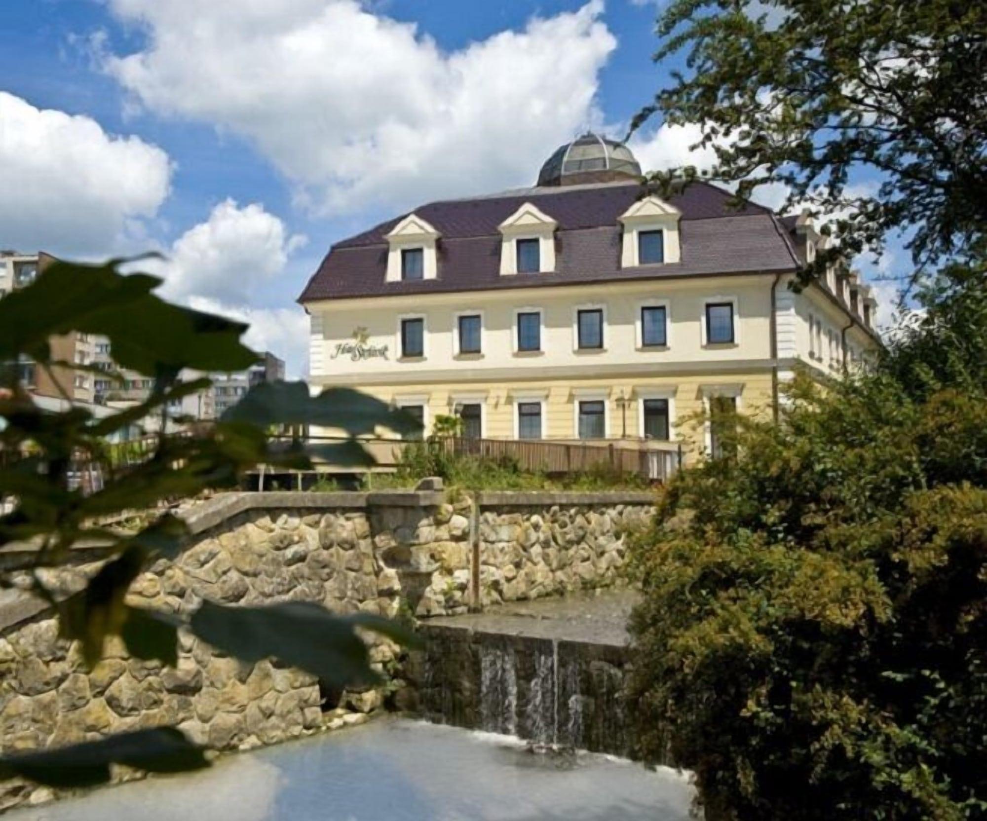 Vista Exterior Hotel Štefánik