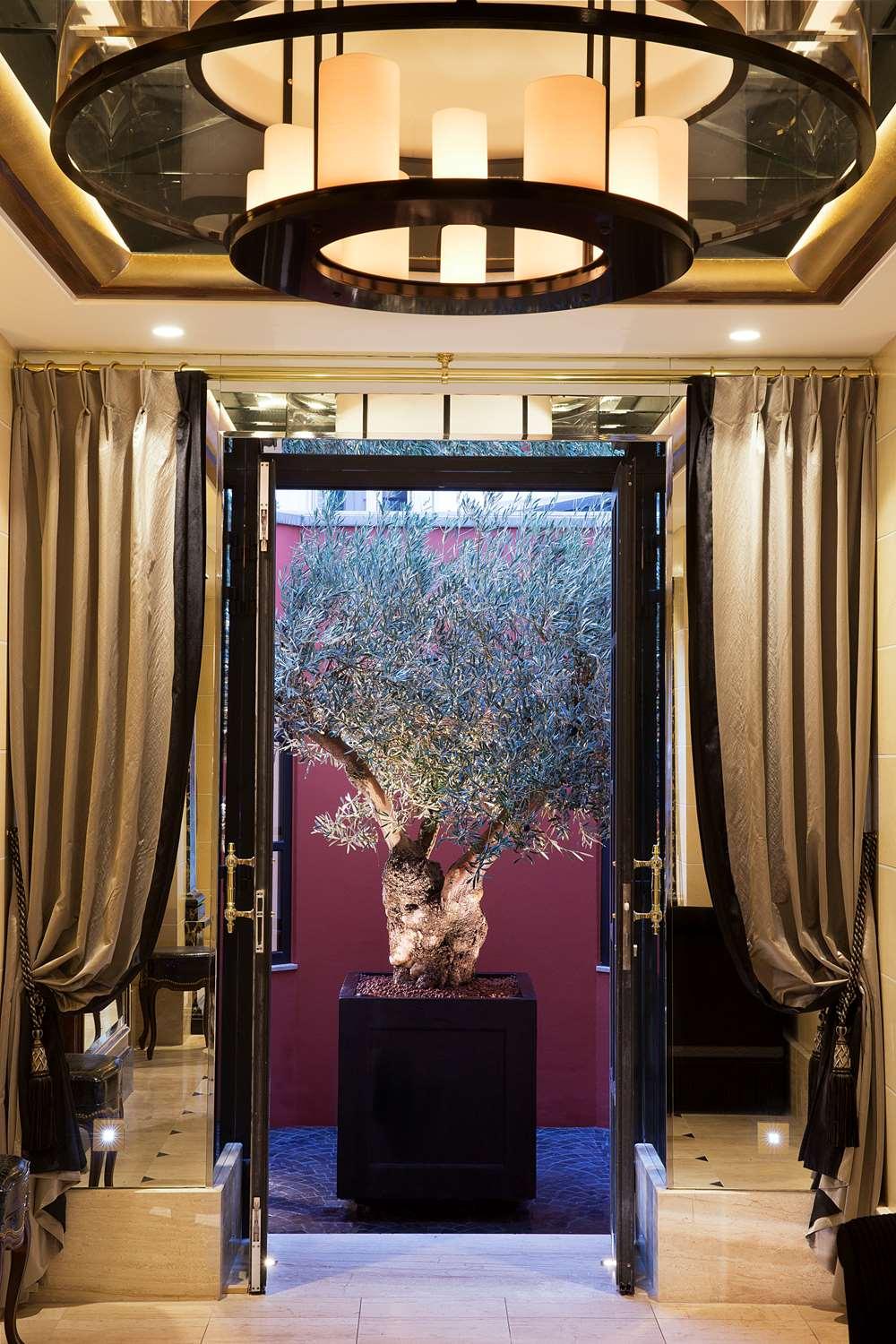 Vista Lobby Le Belmont Paris