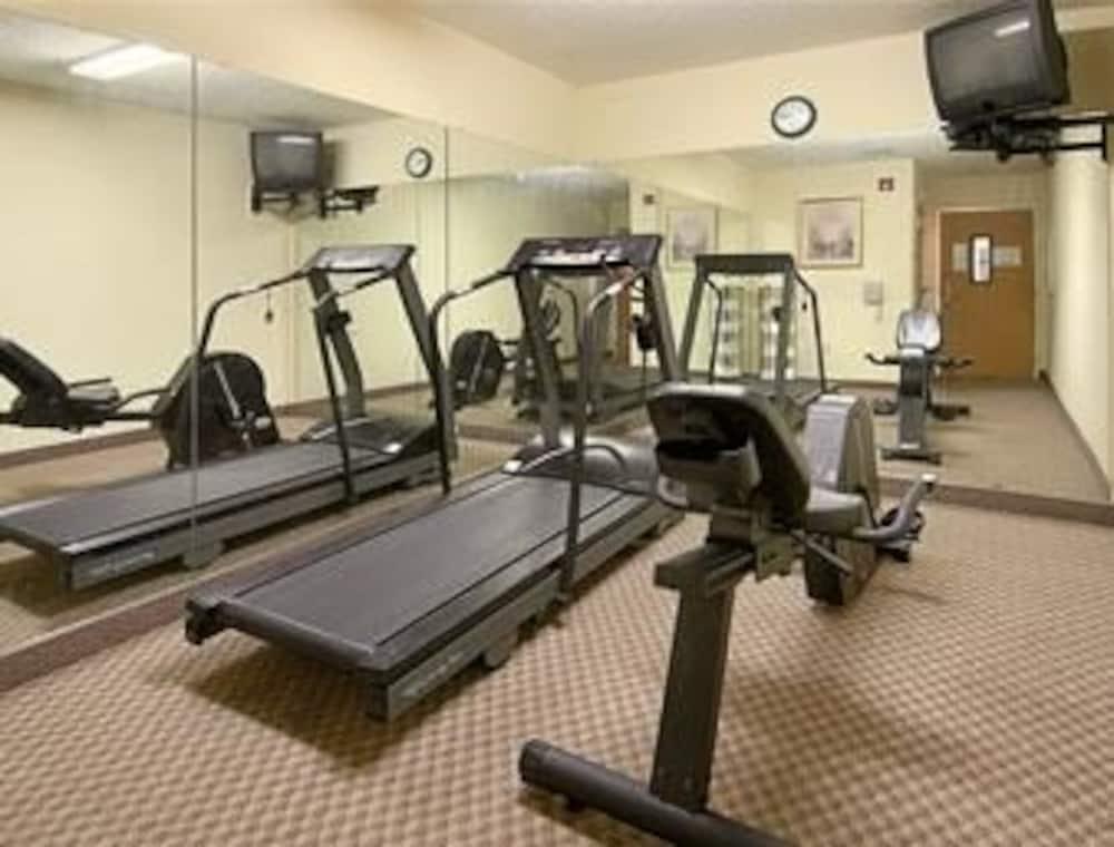 Instalaciones Recreativas Super 8 by Wyndham Duson Lafayette West Area