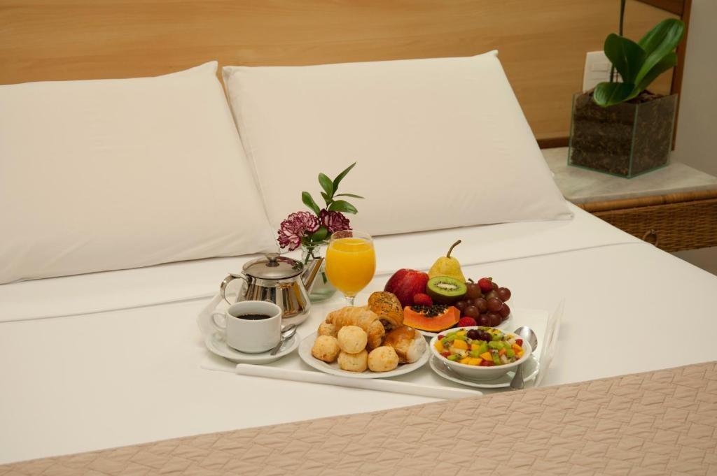 Restaurant Max Savassi Apart Service