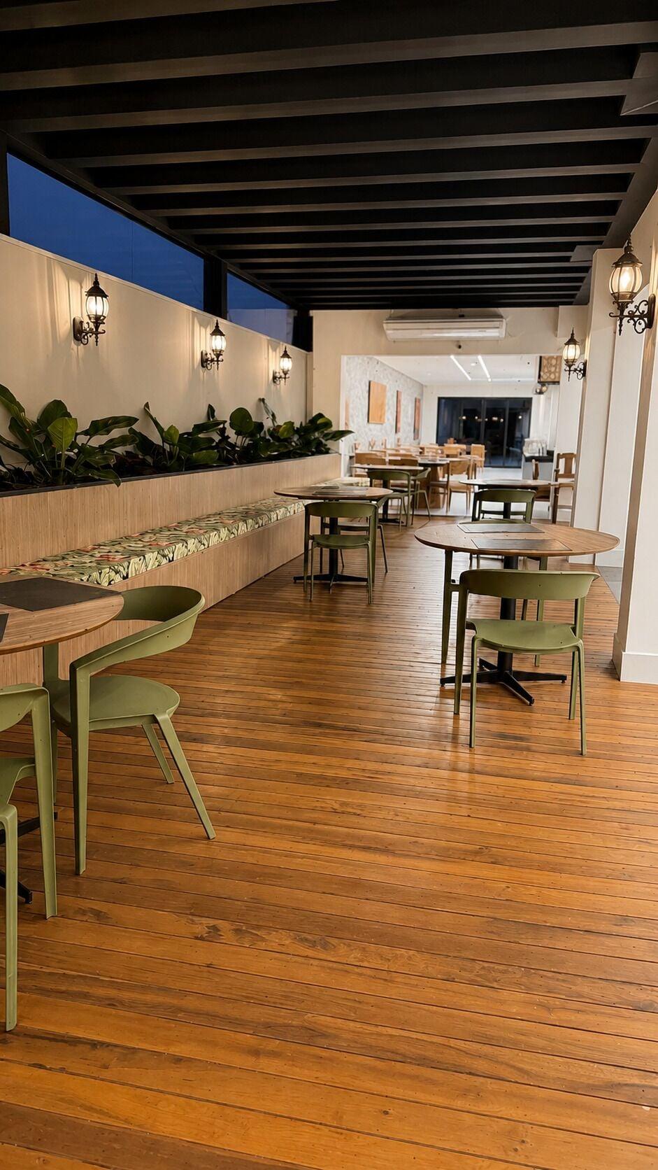 Restaurant Bristol Exceler Plaza Hotel