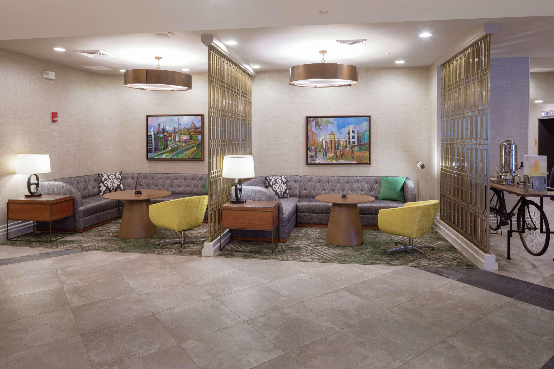 Vista Lobby Hilton Birmingham Downtown at UAB