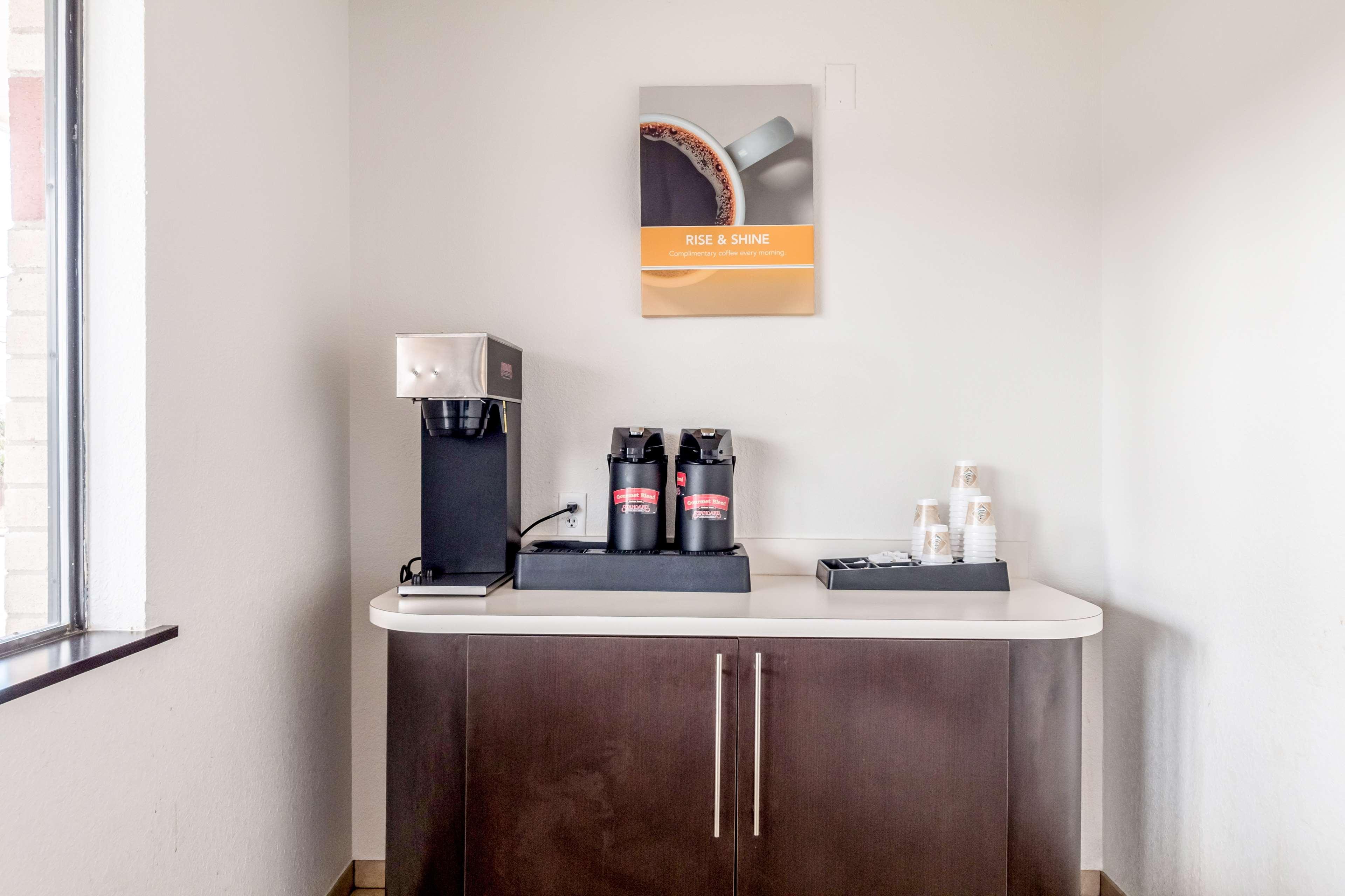 Set de Habitación Motel 6 San Antonio, TX - South WW White Rd