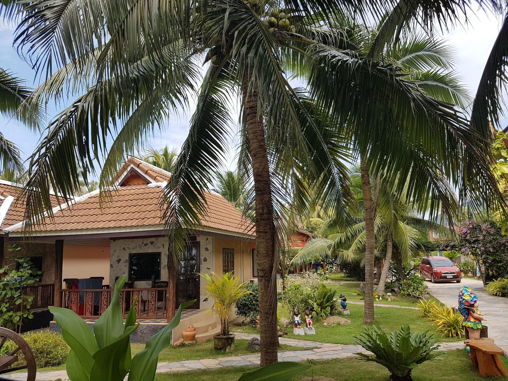 Vista Exterior First Villa Beach Resort