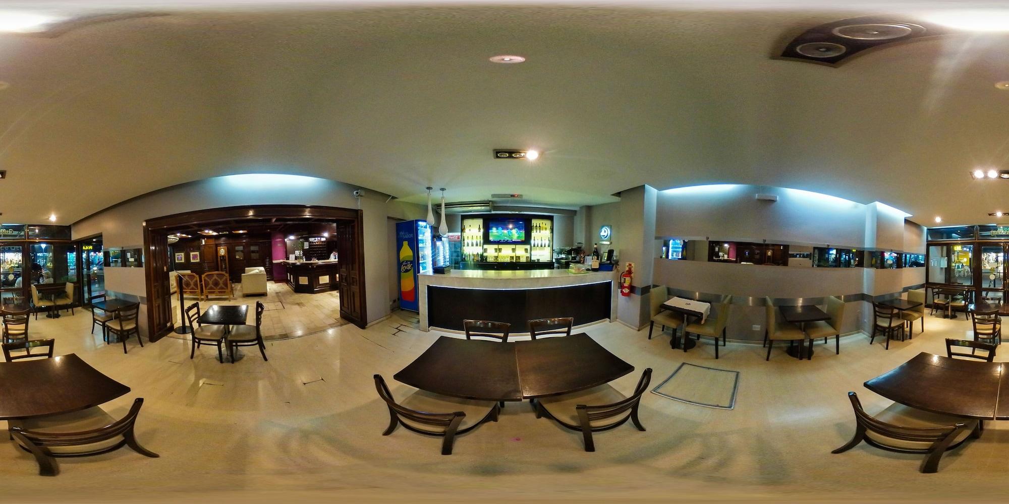 Bar/Salón Hotel Posadas