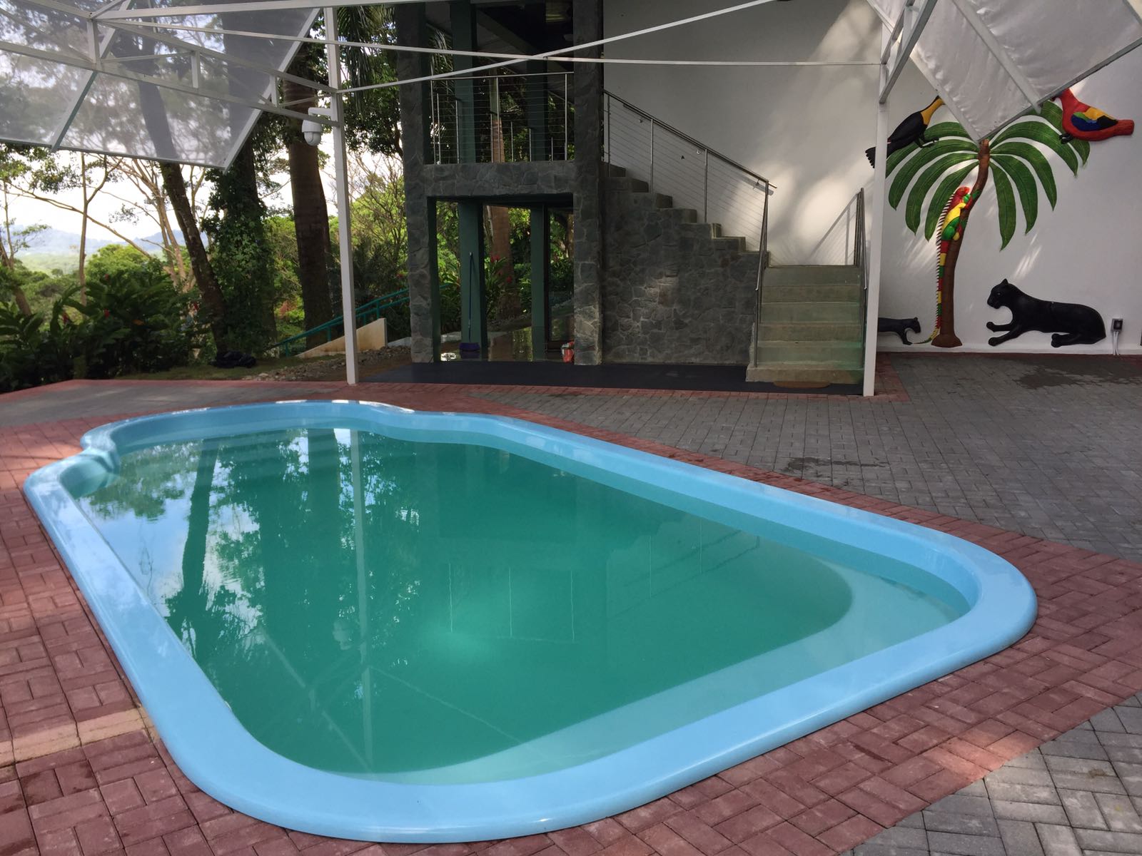 Vista Piscina Casa Conley del Mar