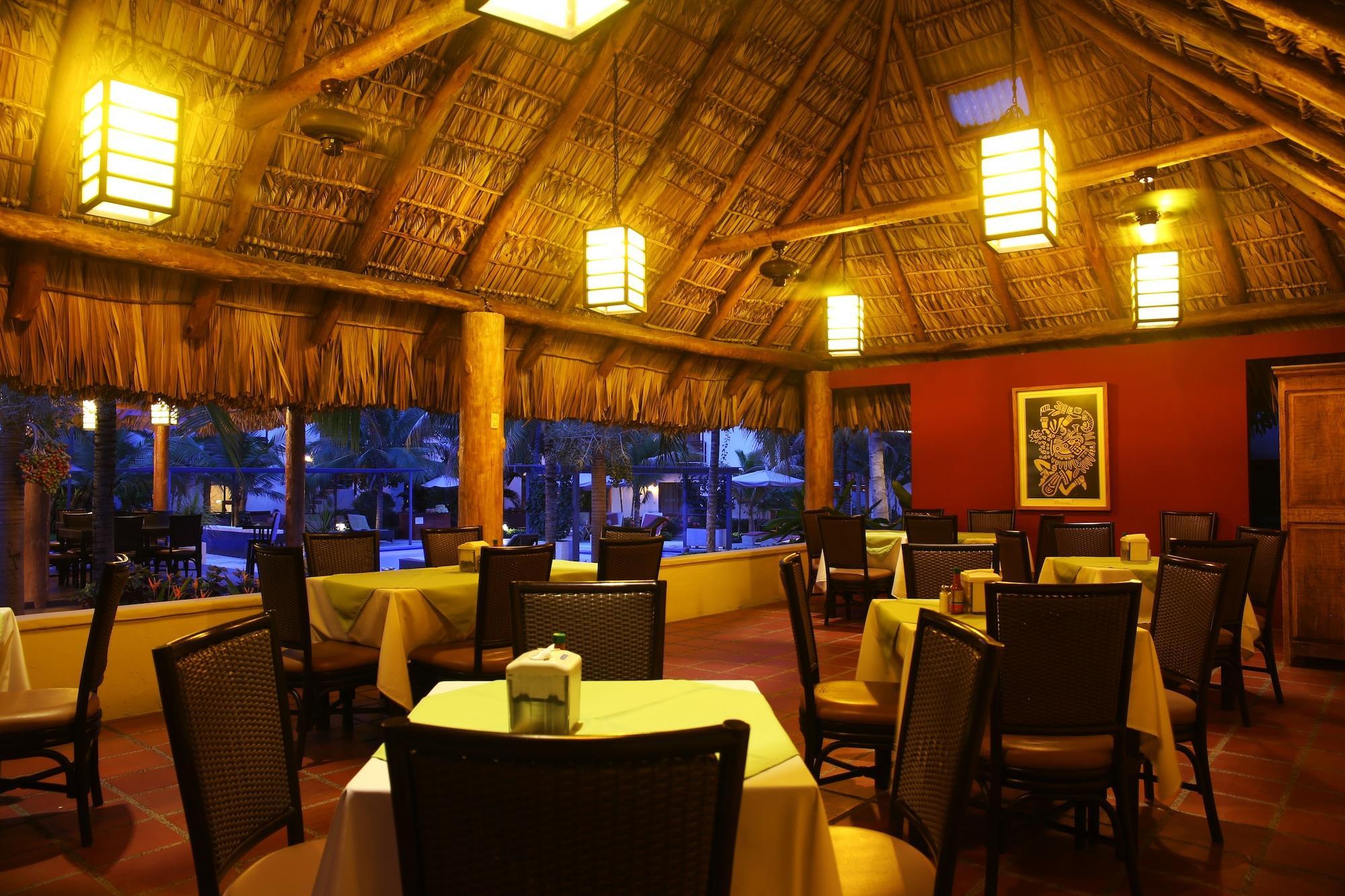 Restaurant Boca Olas Resort Villas