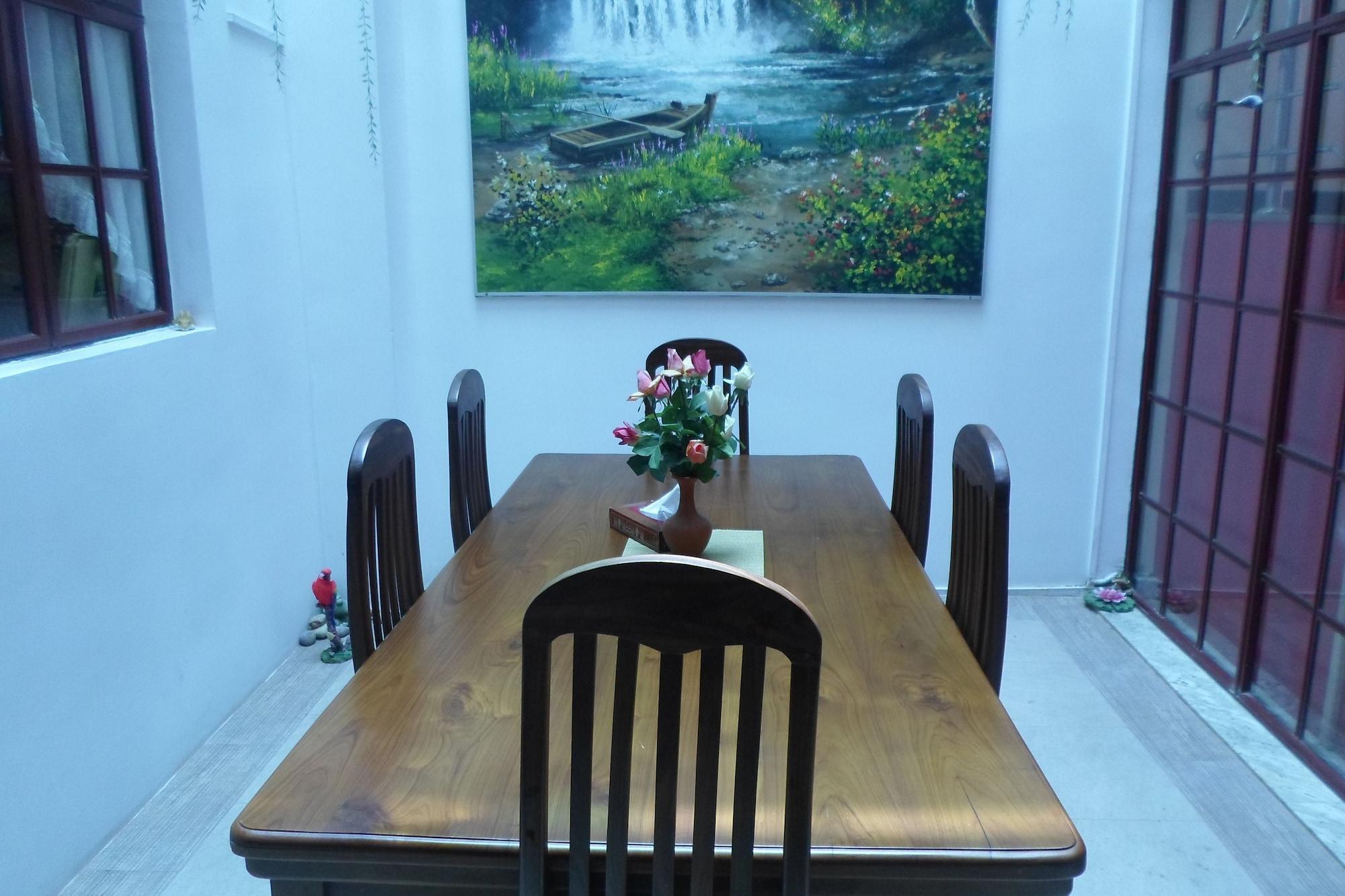 Restaurant King of Kandy Hotel