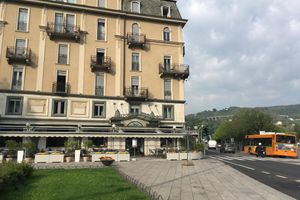 Alojamiento - Hotel Metropole Suisse