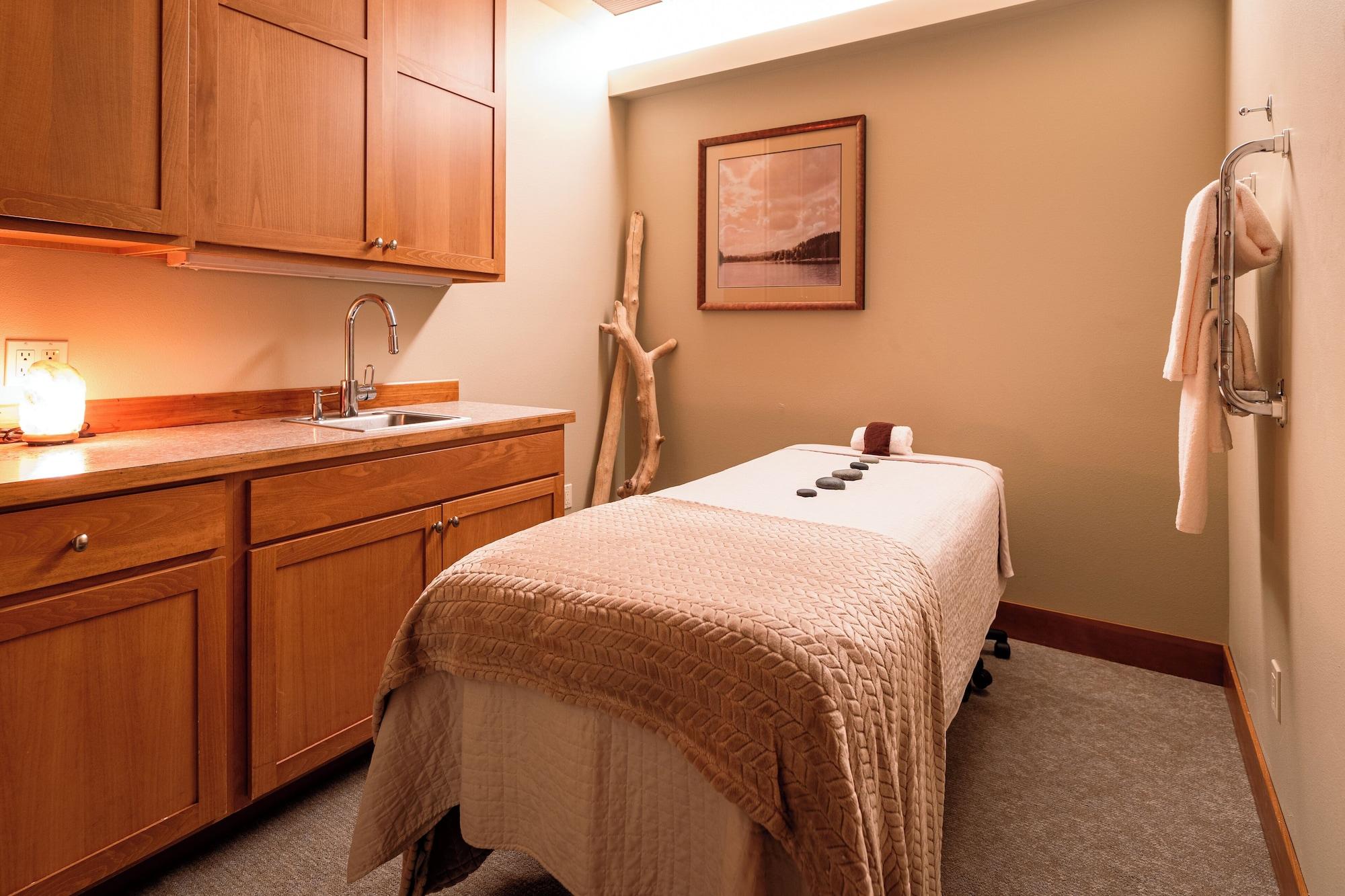 Spa Roche Harbor Resort