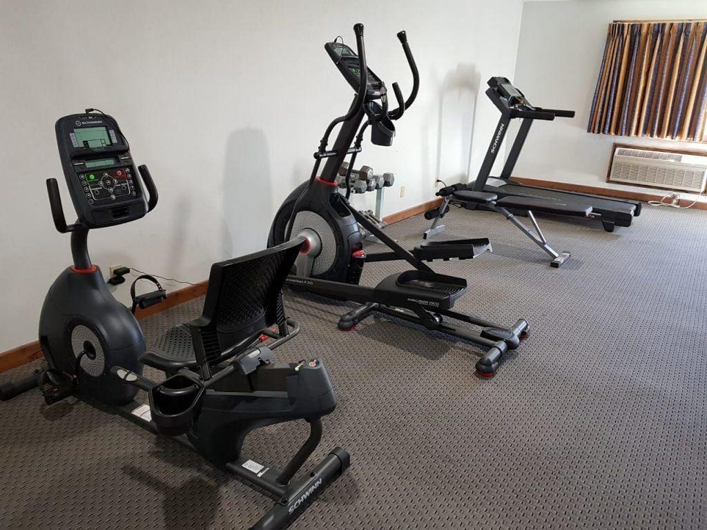 Gimnasio Denison Inn & Suites
