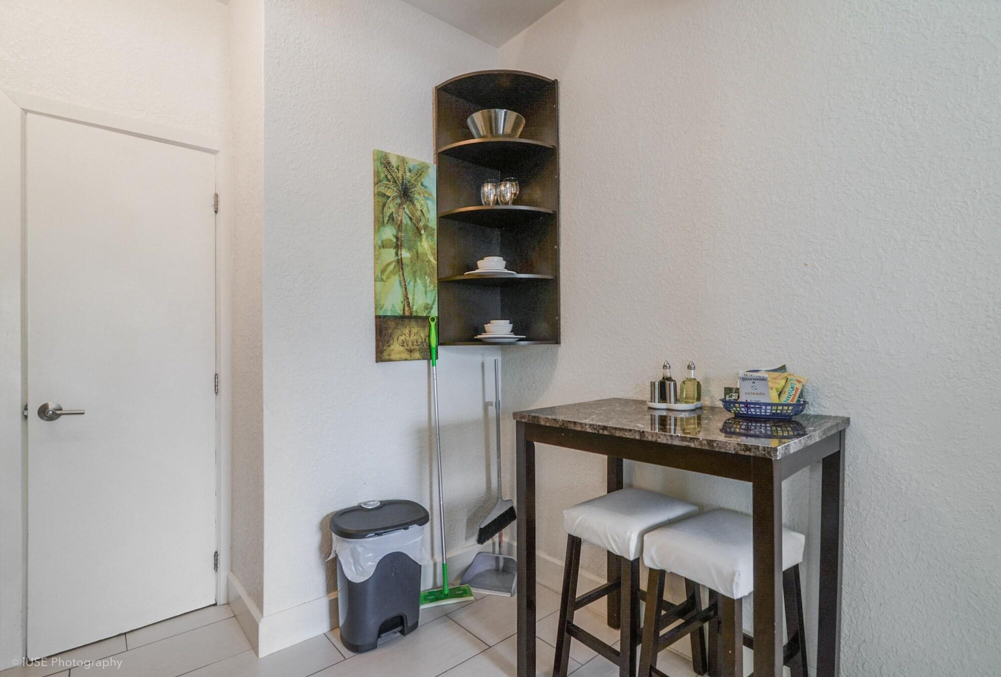 Set de Habitación Soleado Hotel
