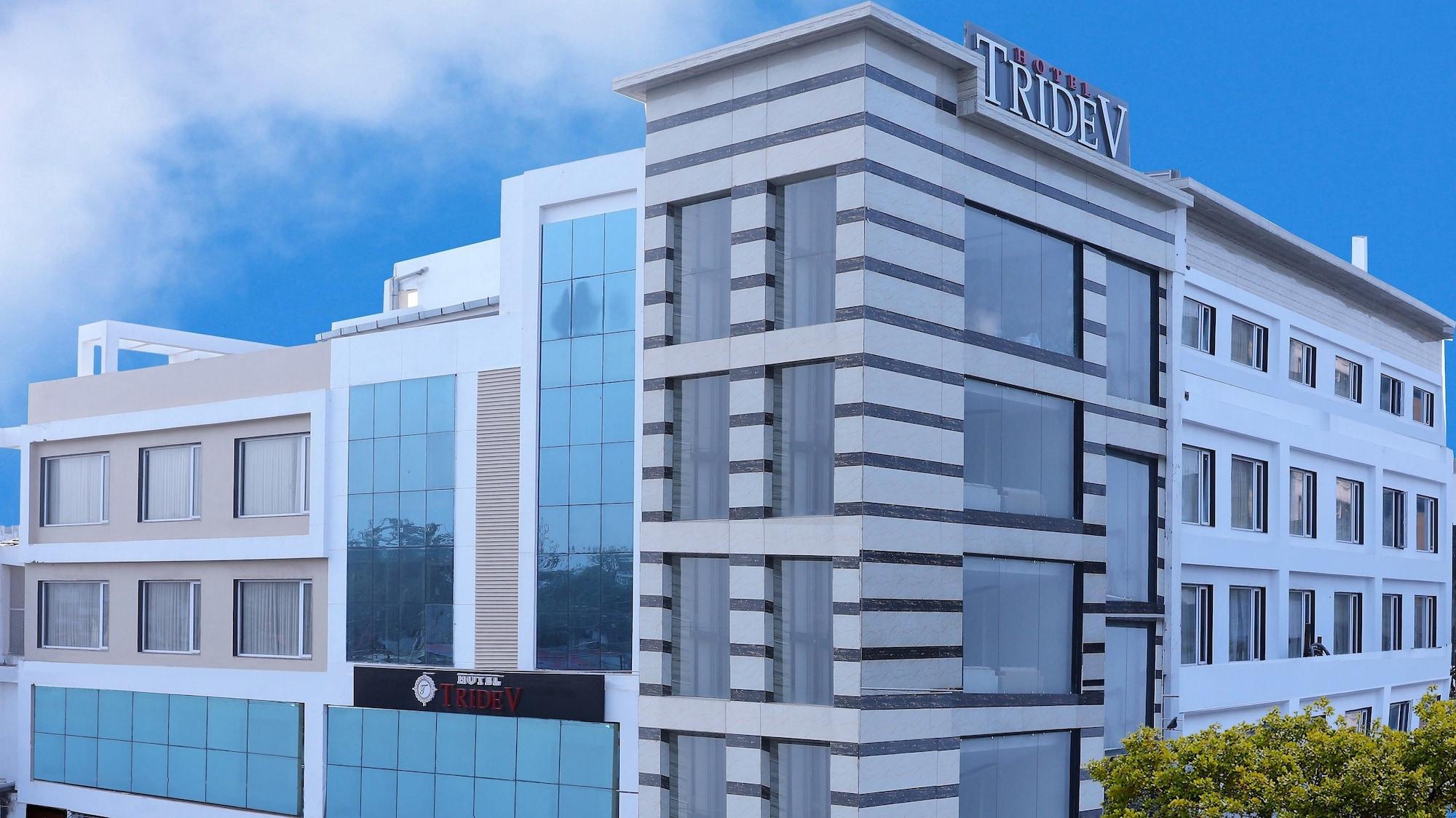 Varios Hotel Tridev