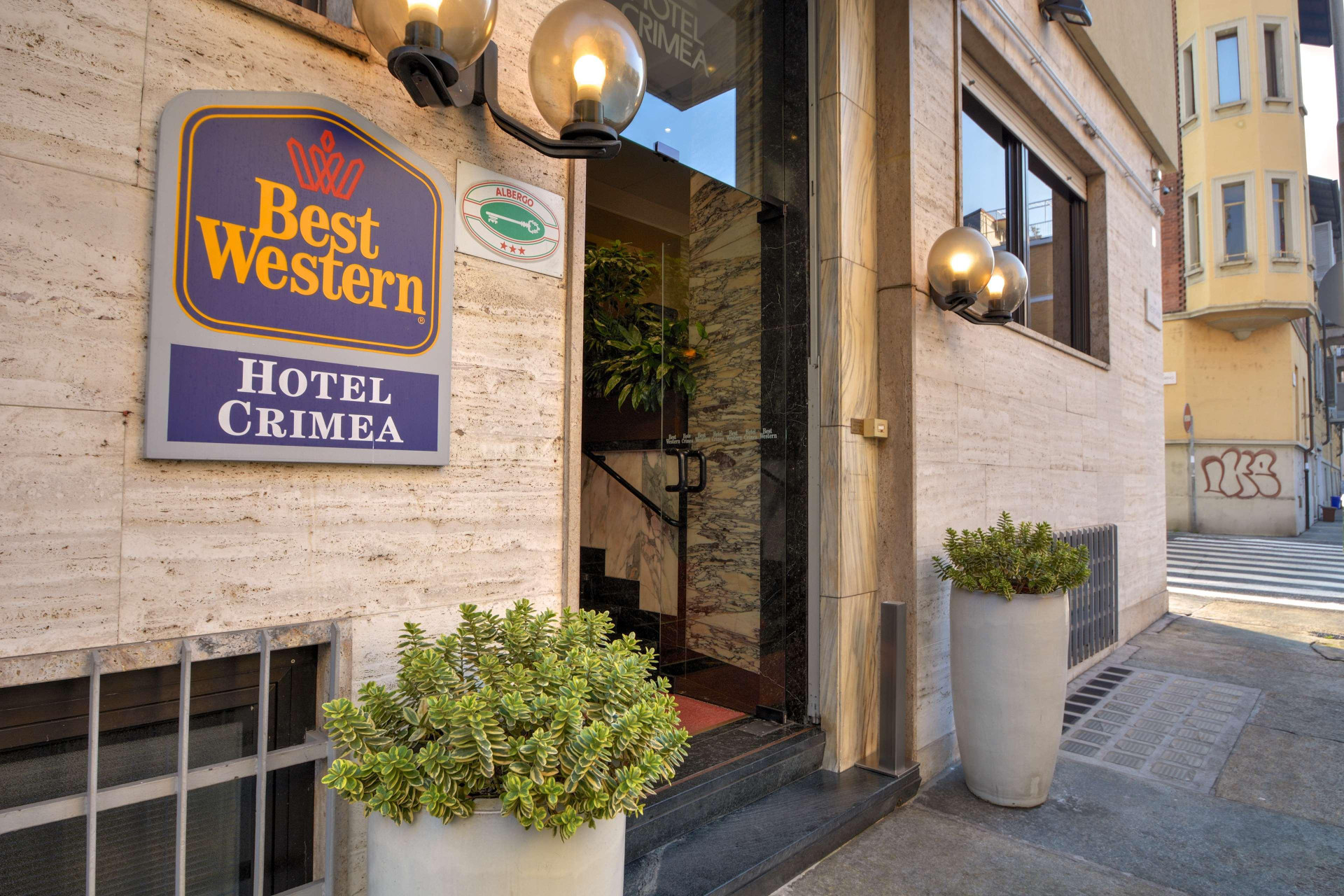 Vista Exterior Best Western Hotel Crimea
