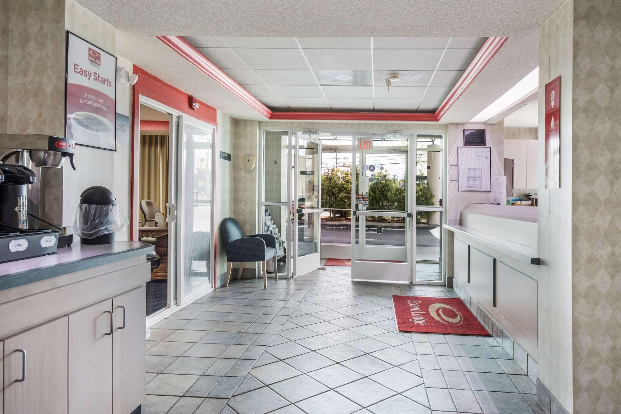 Vista Lobby Econo Lodge Morristown
