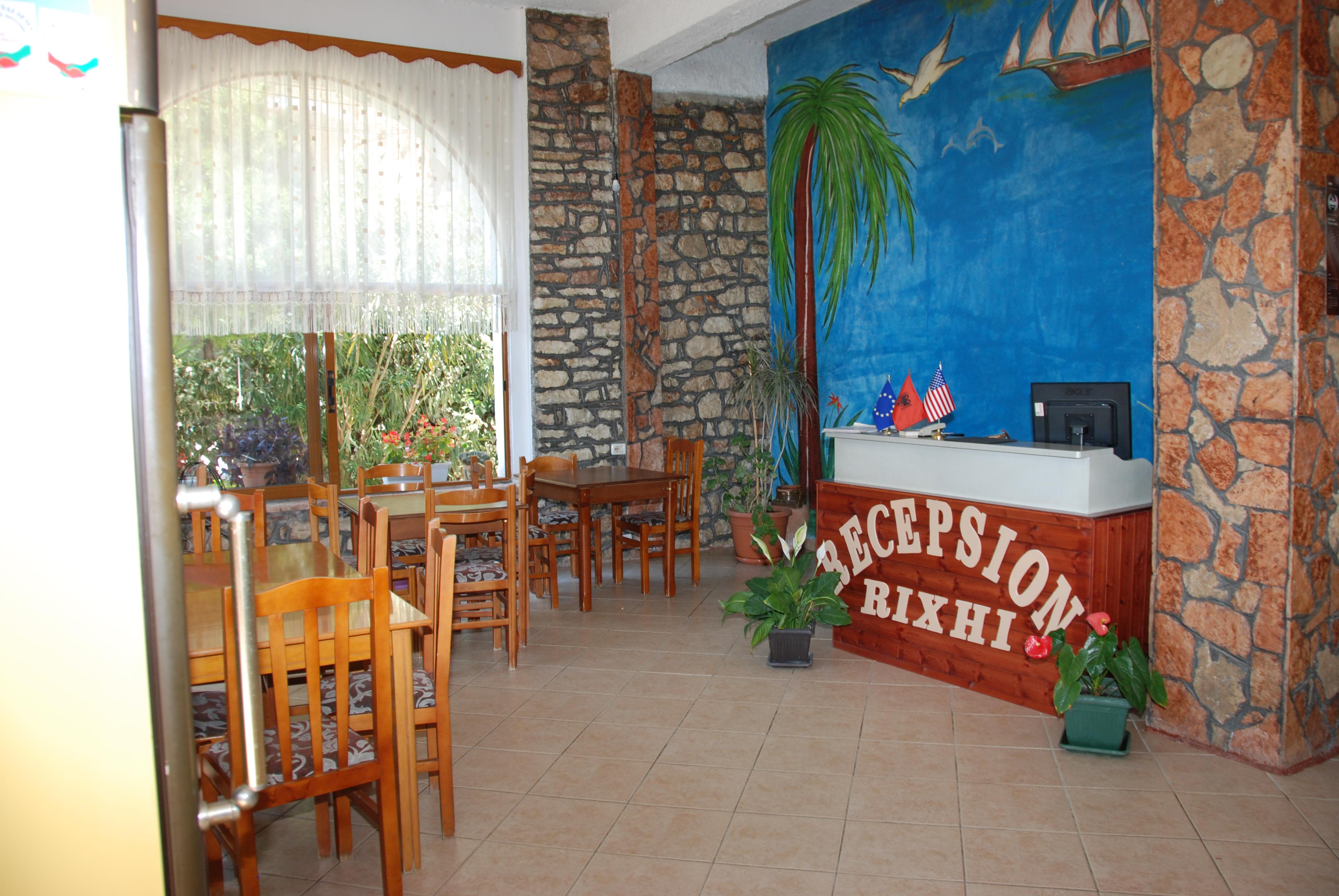 Vista Lobby Hotel Rixhi