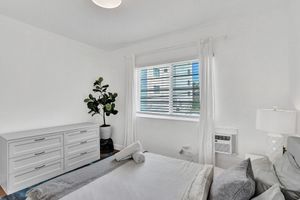 Alquiler Vacacional - Ocean Suite 2BD/1BA steps to LincolnRd SoBe