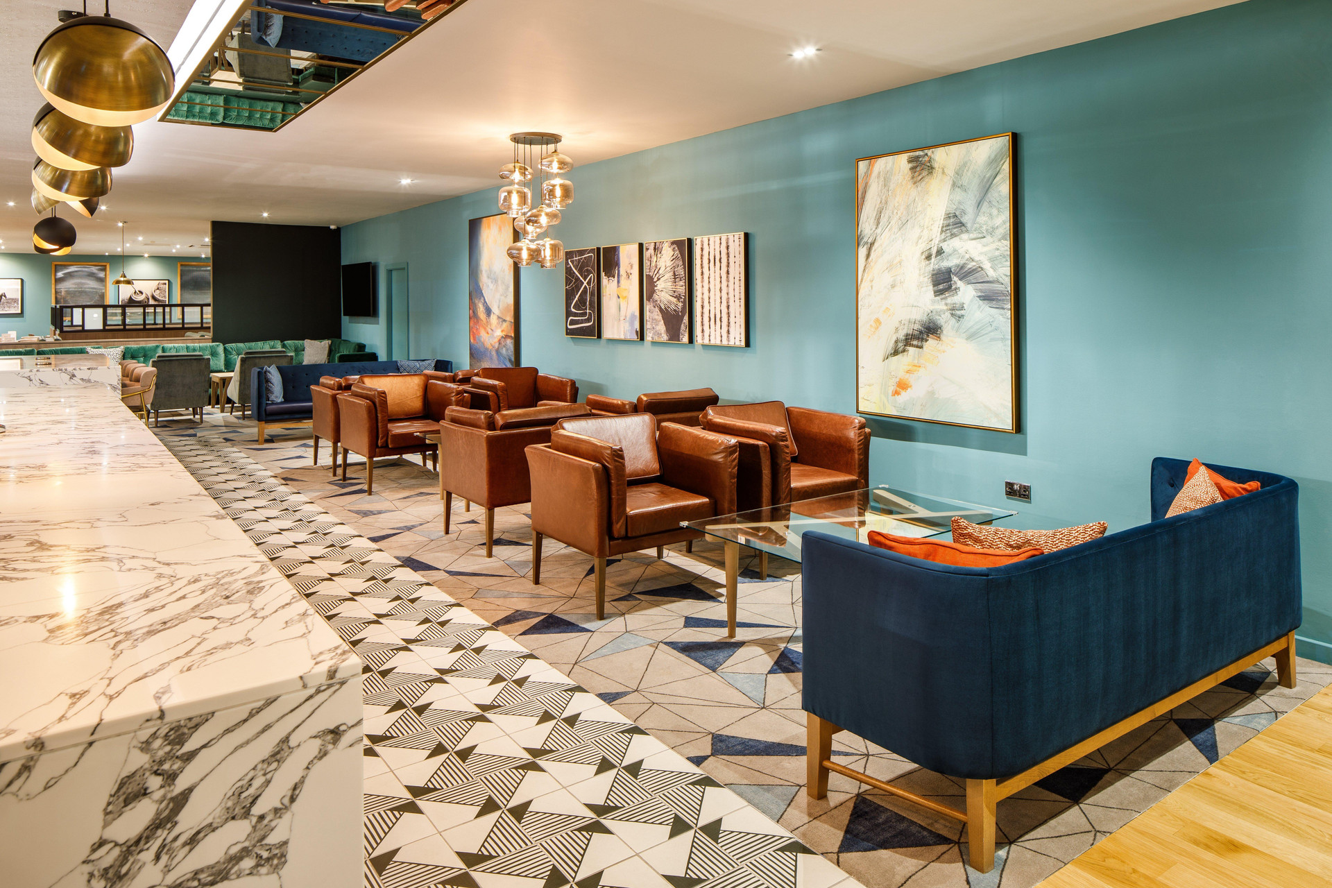 Bar/Salón Crowne Plaza Manchester Airport by IHG