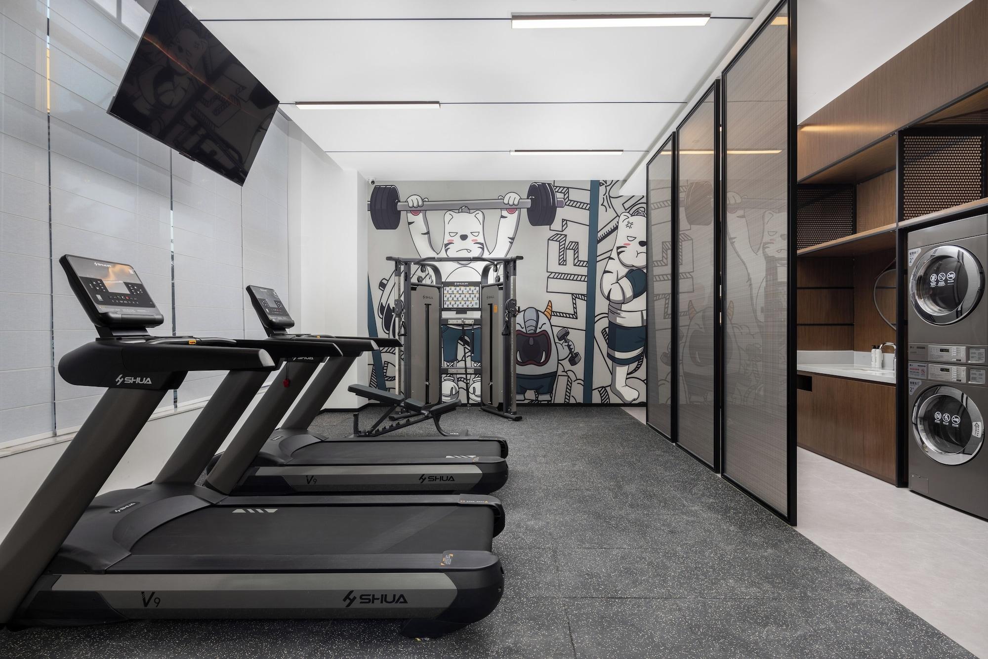 Gimnasio Yuncheng Pinglu Wanda Meihua Hotel