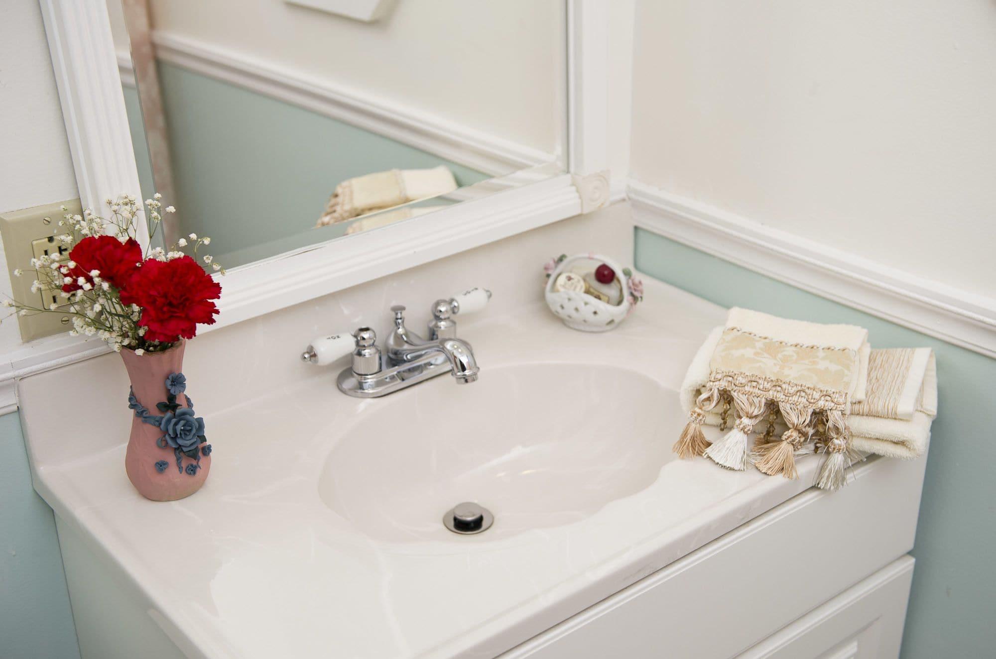 Equipamiento de Habitación Anne's White Columns Inn