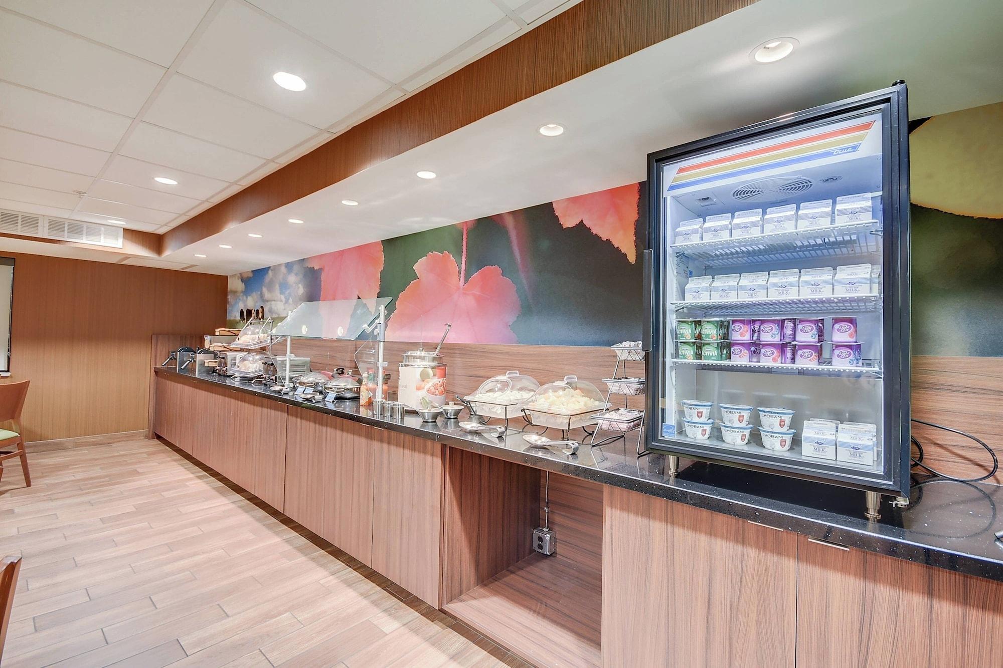 Restaurant Fairfield Inn by Marriott Boston Woburn-Burlington