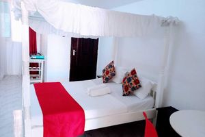 Renta temporal - Lux Suites Bustani studio Apartments
