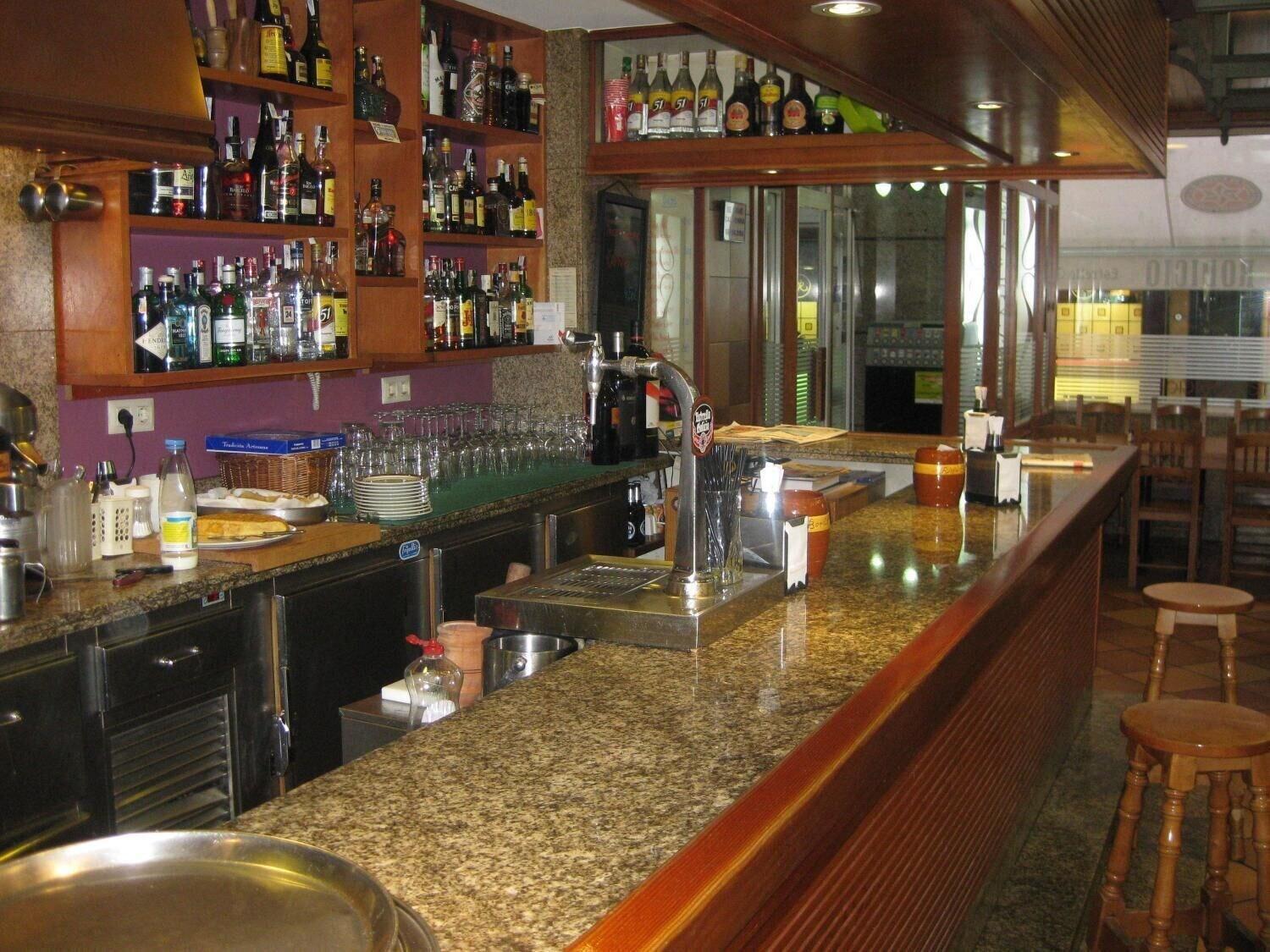 Bar/Salón Hostal Linar
