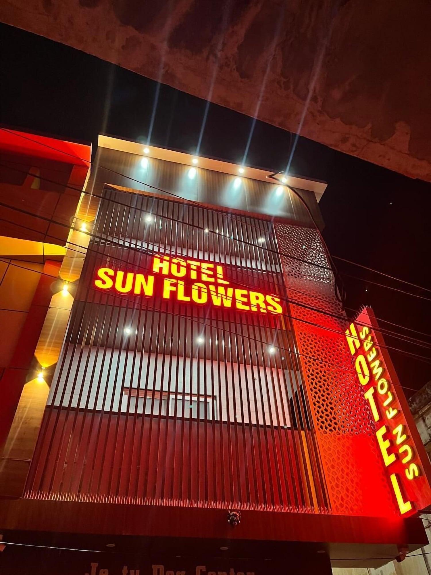 Vista Exterior Hotel Sun Flowers