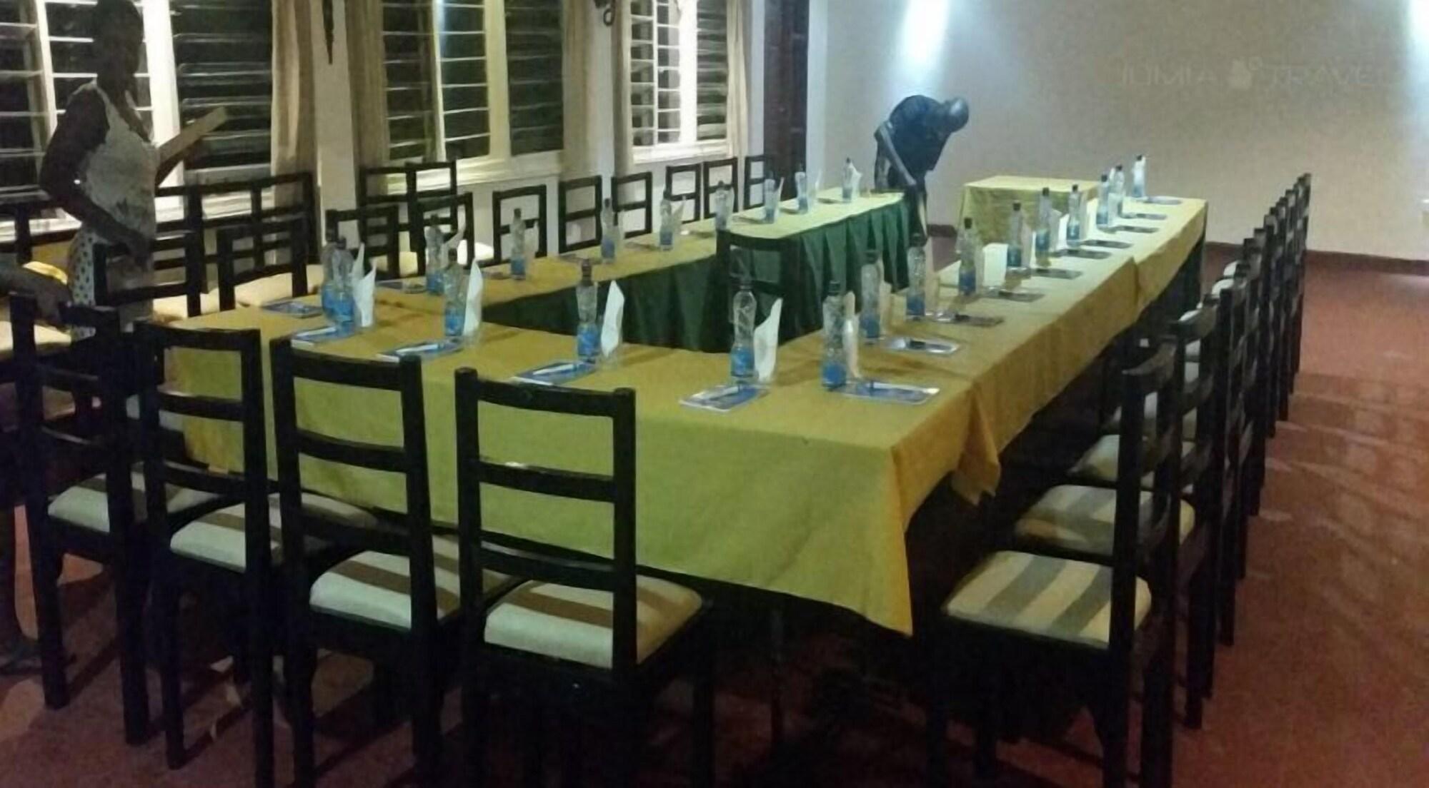 Sala de Reuniones Jabali Country Lodge