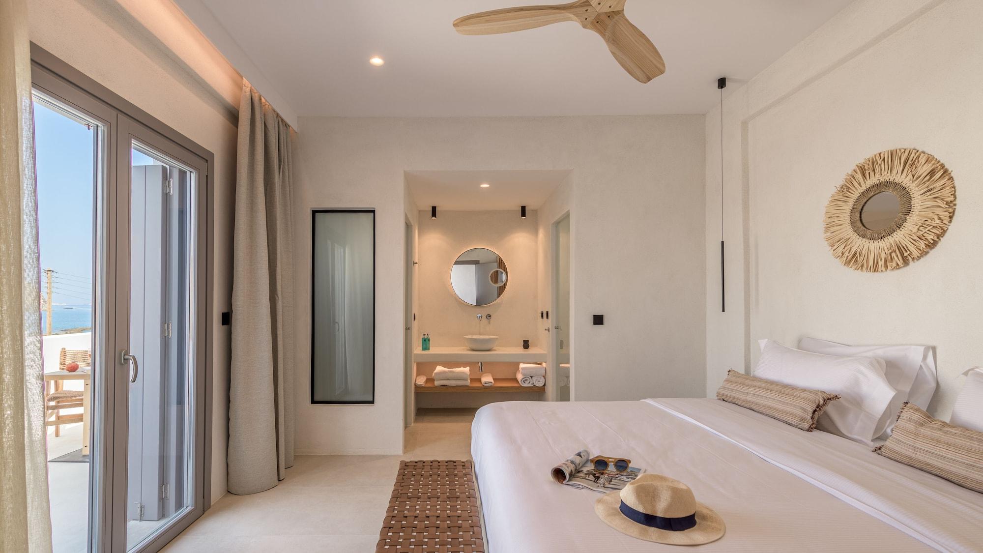 Varios Nove Milos Luxury by Estia