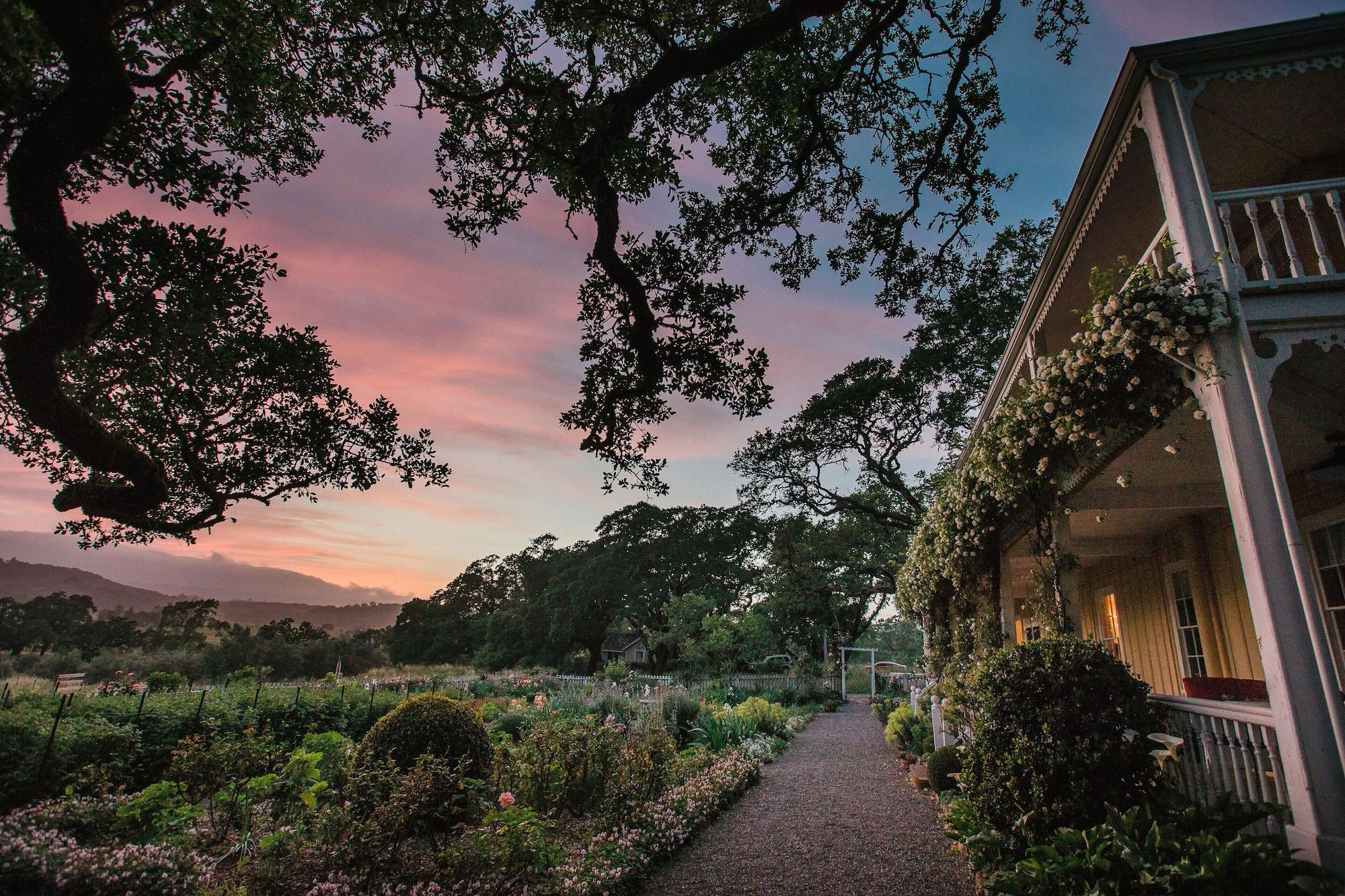 Varios Beltane Ranch