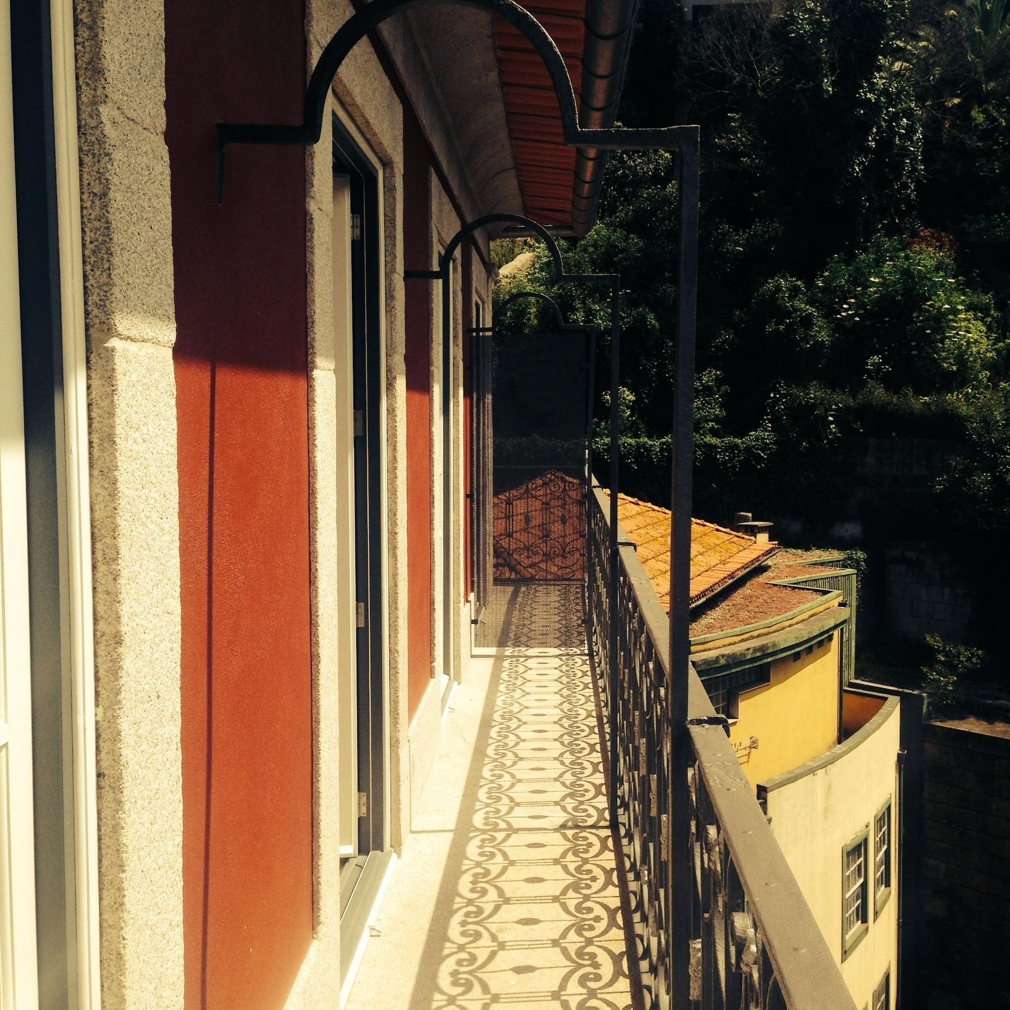 Vista Exterior My Ribeira Guest House