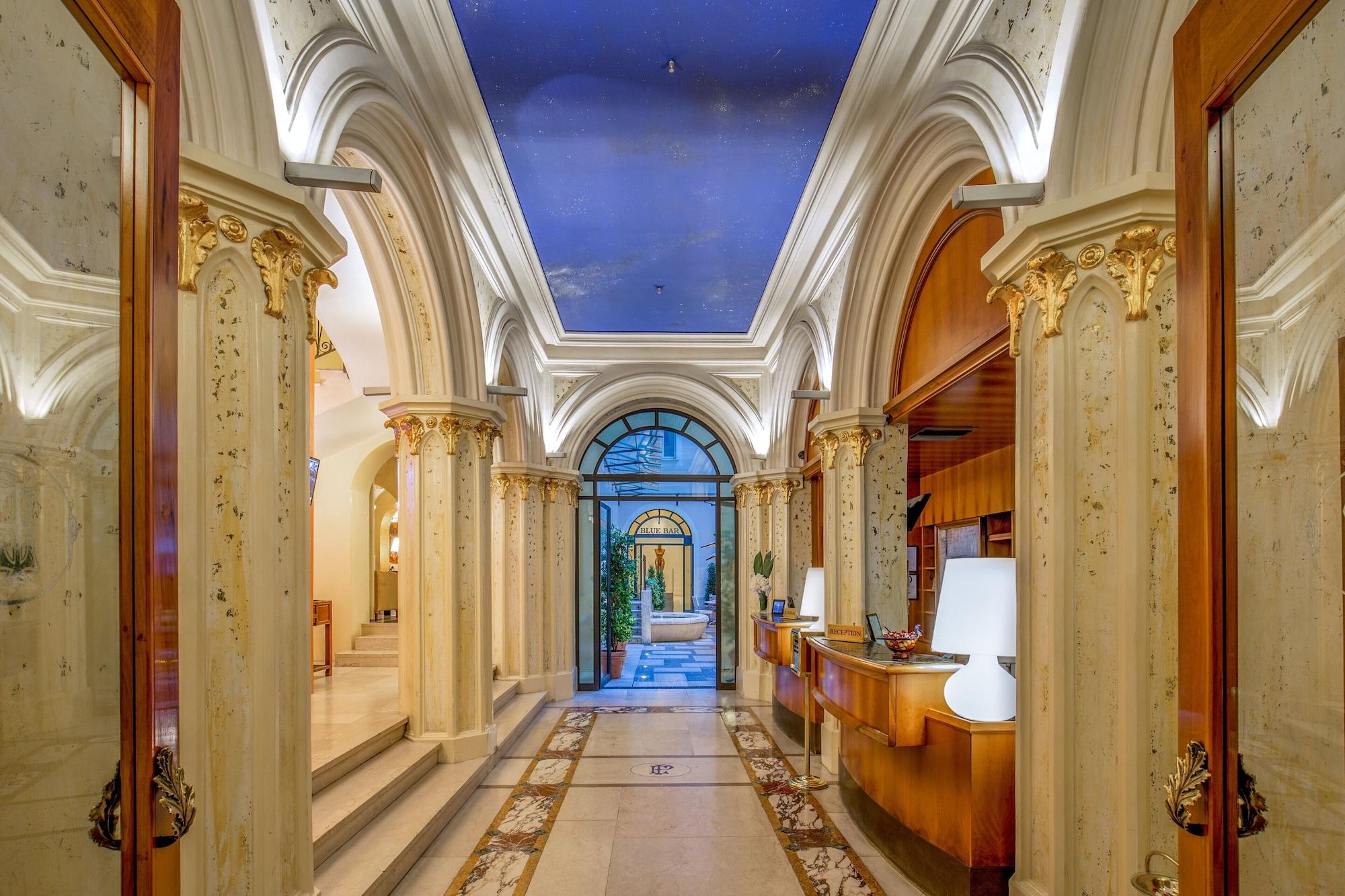 Vista Lobby UNA Hotels Empire Roma