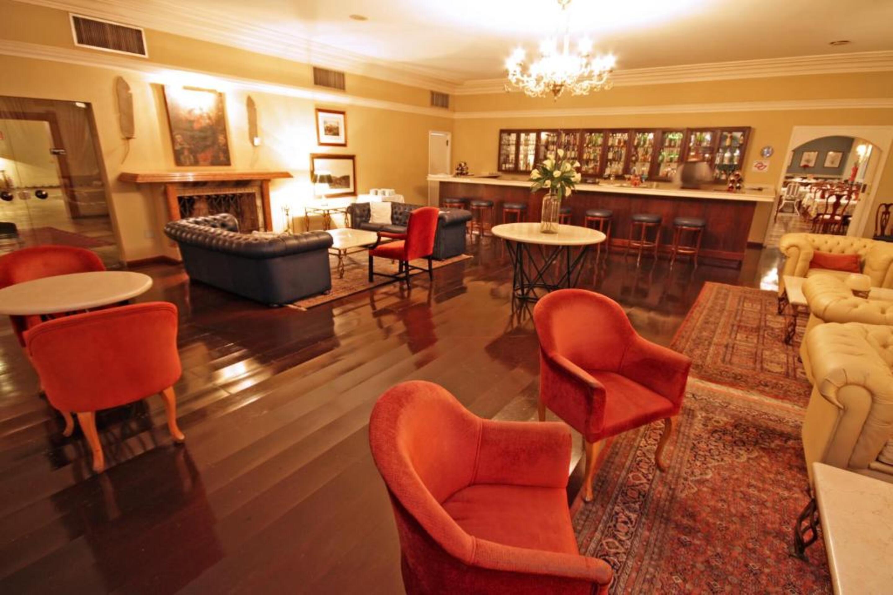Bar/Salón San Raphael Country Hotel