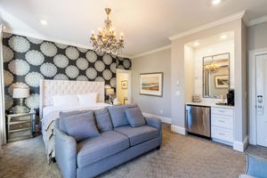 Alojamiento - Serenity Inn Newport