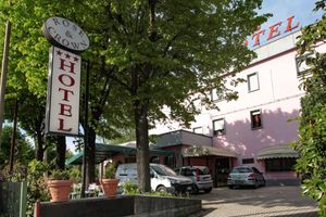 Alojamiento - Hotel Rose & Crown