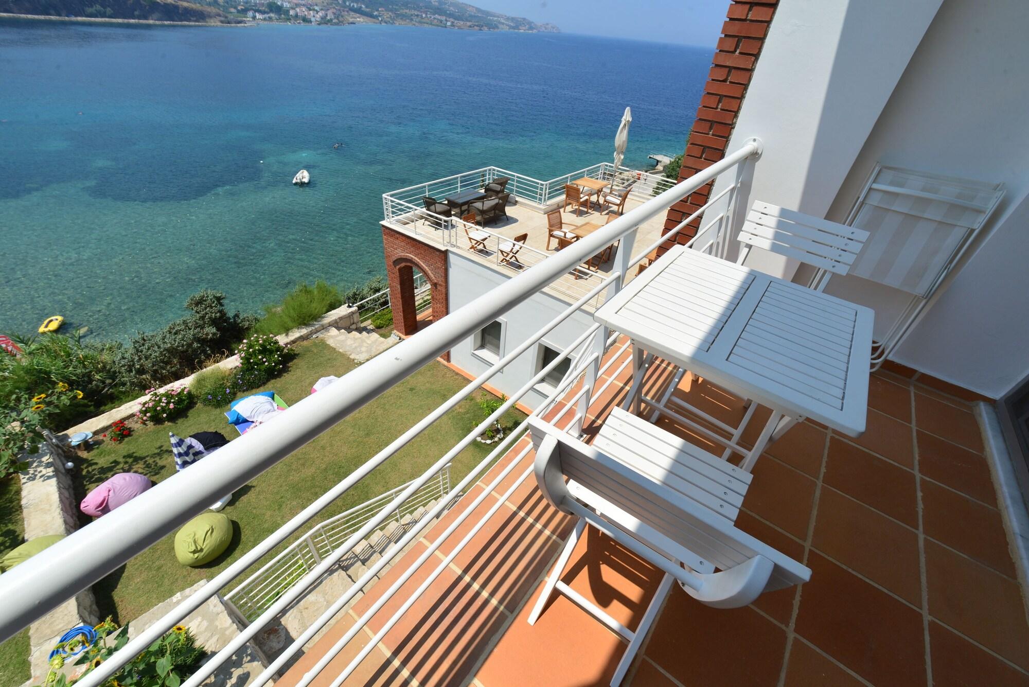 Equipamiento de Habitación Reyhan Hotel