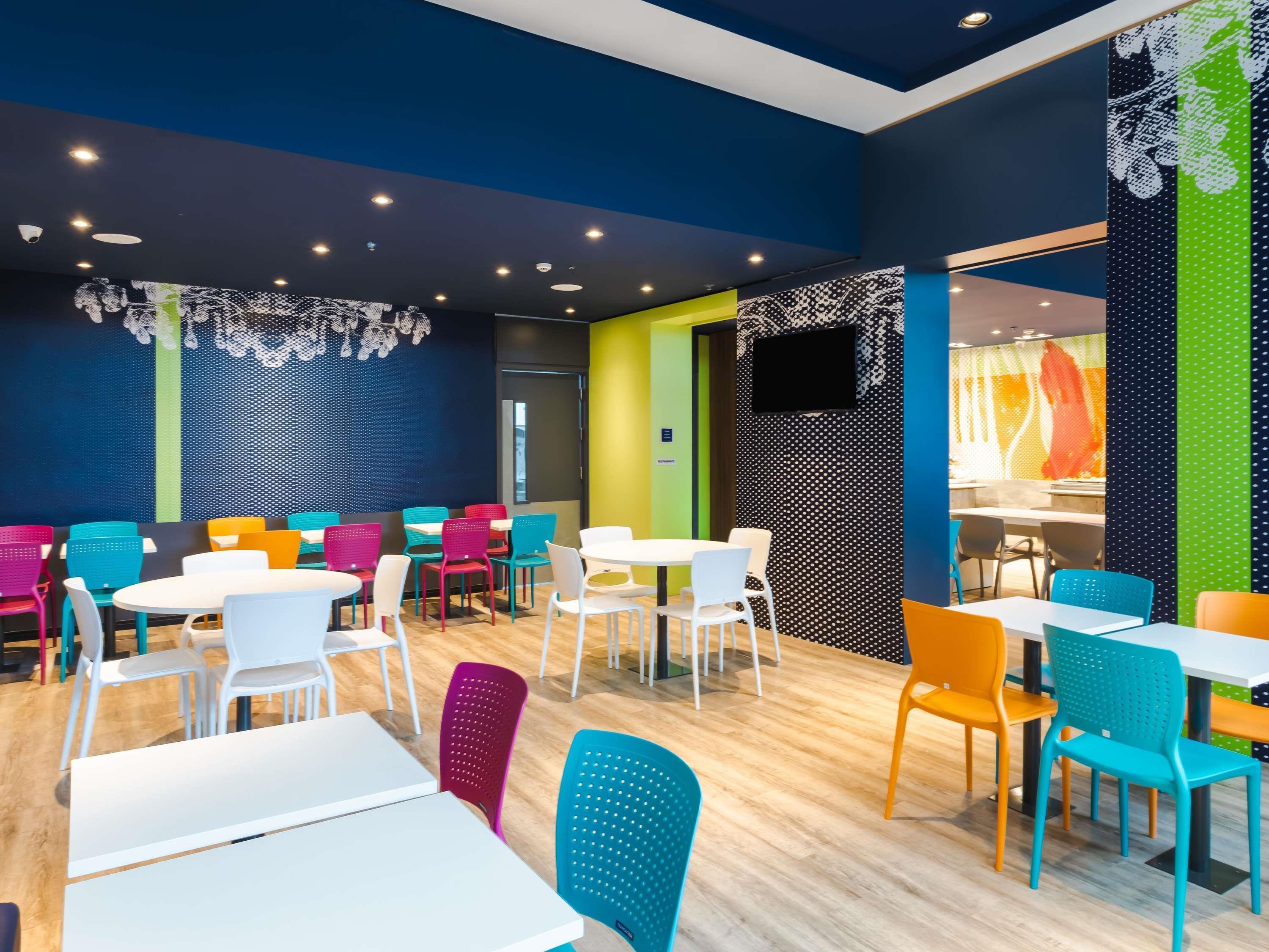 Restaurant Ibis Budget Pindamonhangaba