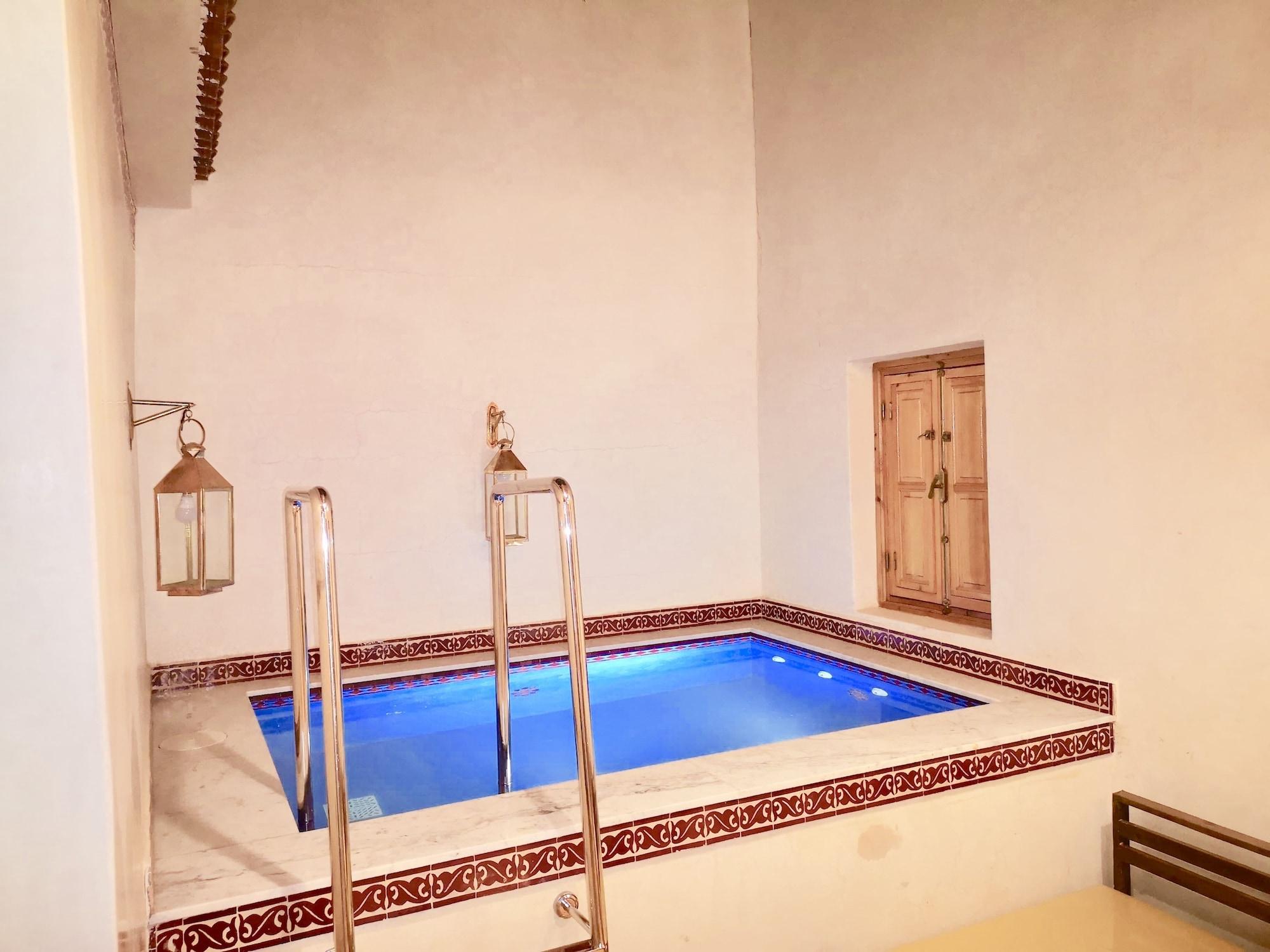 Vista Piscina Riad Azra Marrakech