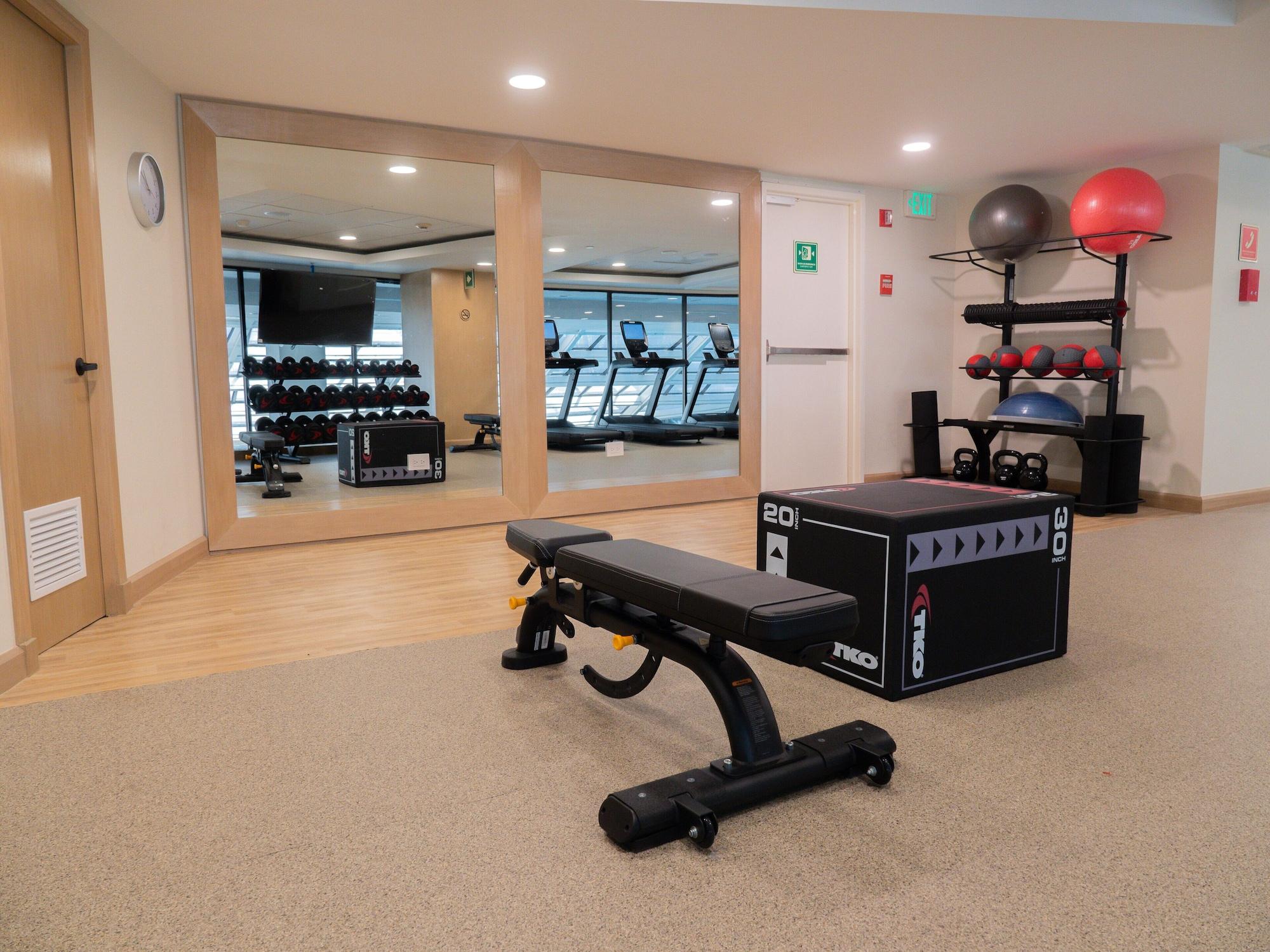 Gimnasio MS Milenium Monterrey, Curio Collection by Hilton