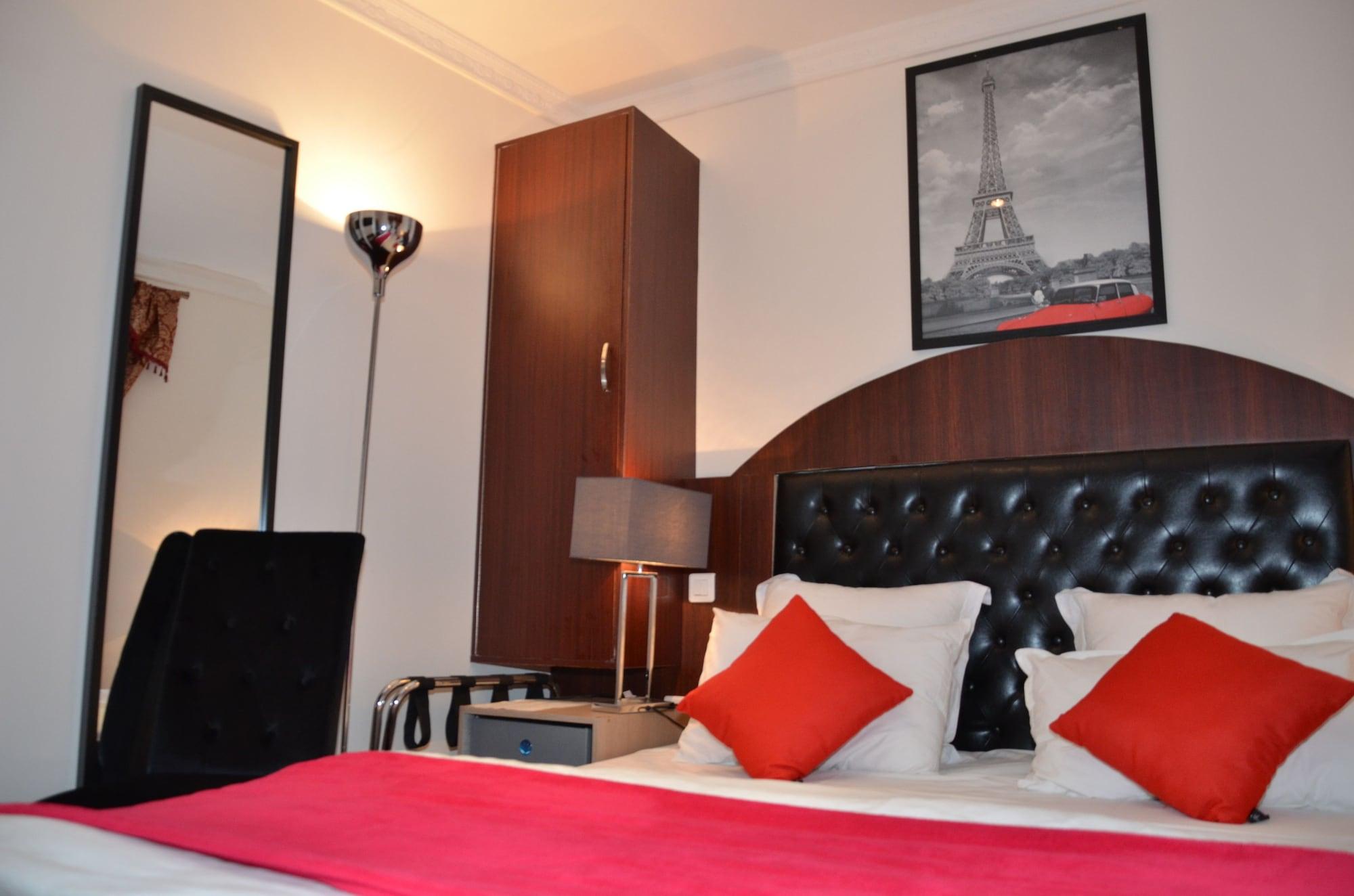 Varios Hotel Regina Montmartre