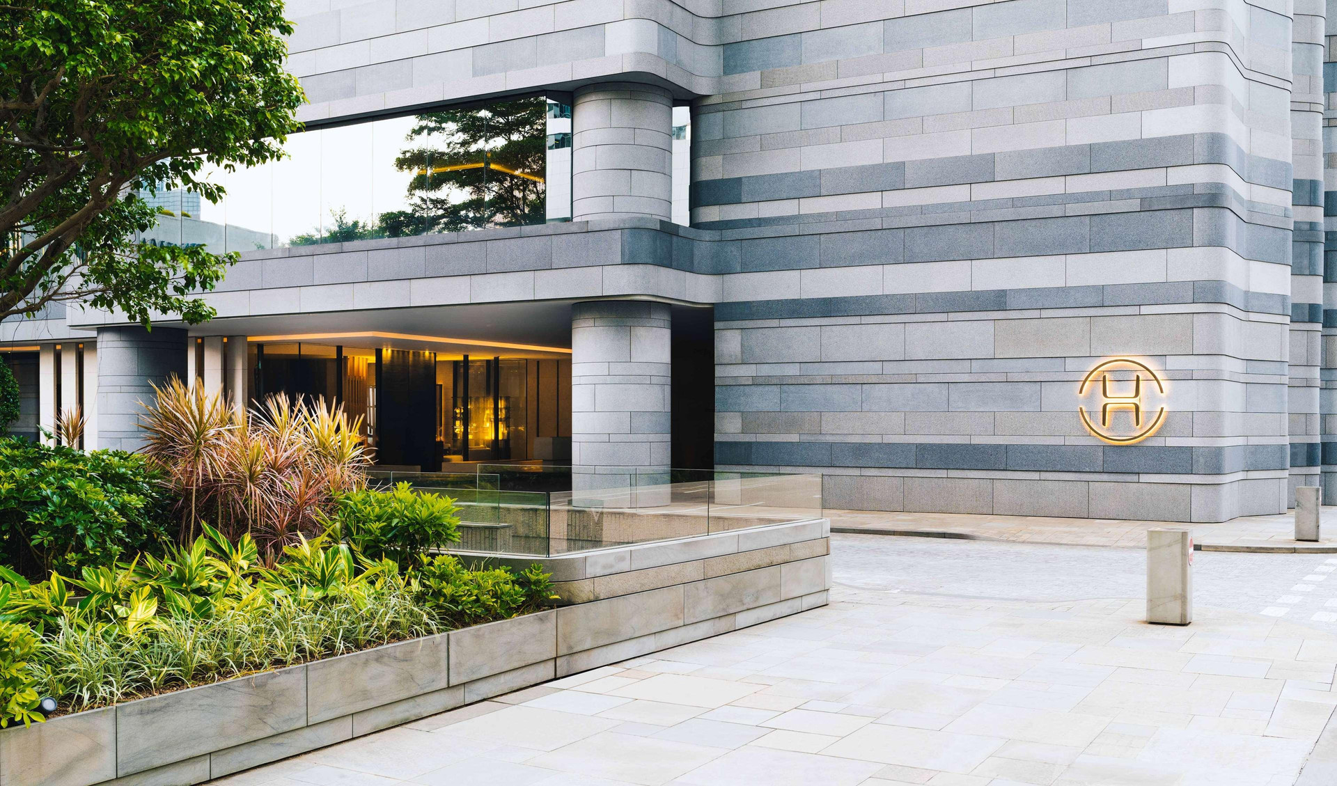 Vista Exterior Upper House Hong Kong