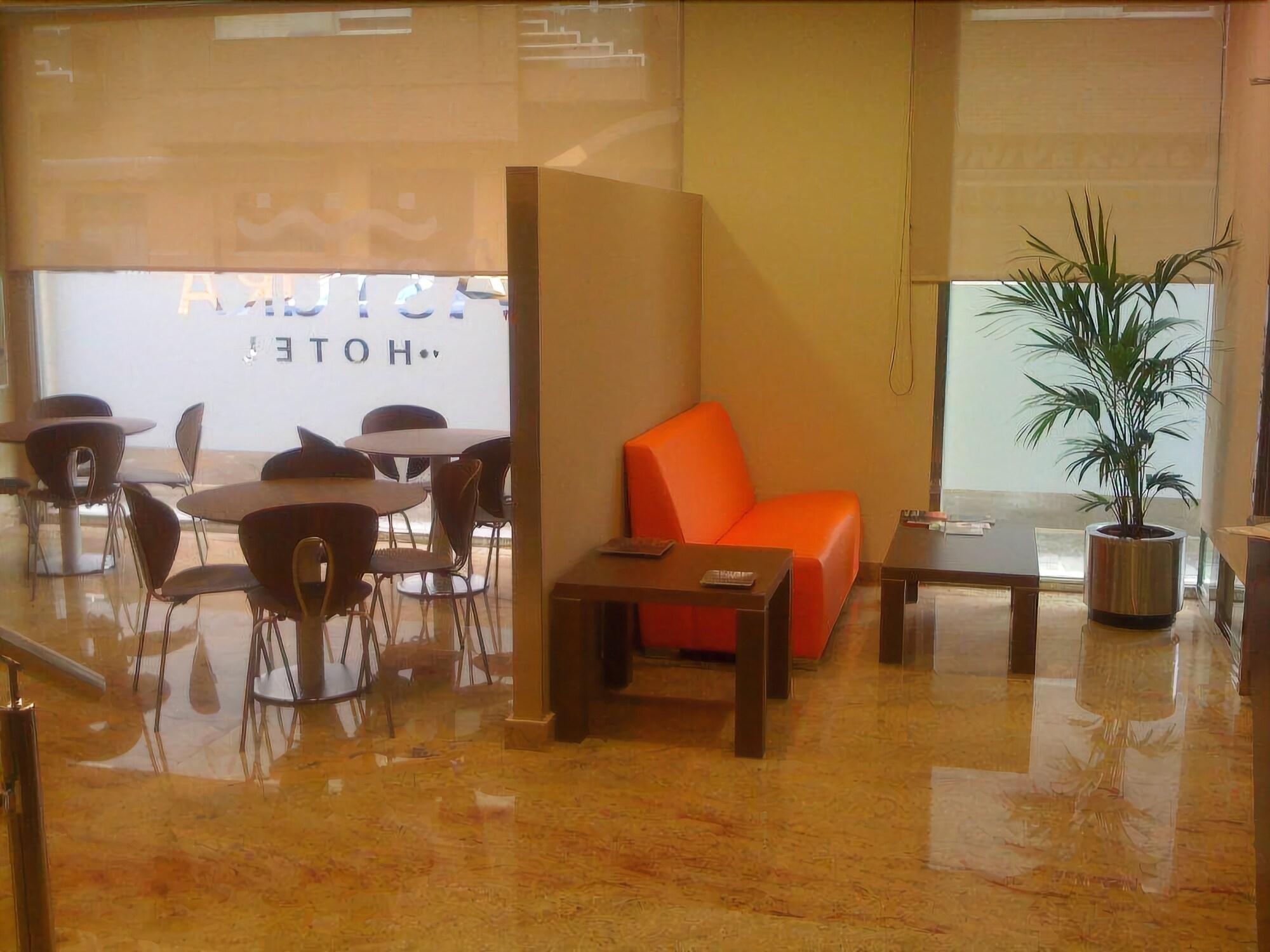 Vista Lobby Hotel Astura