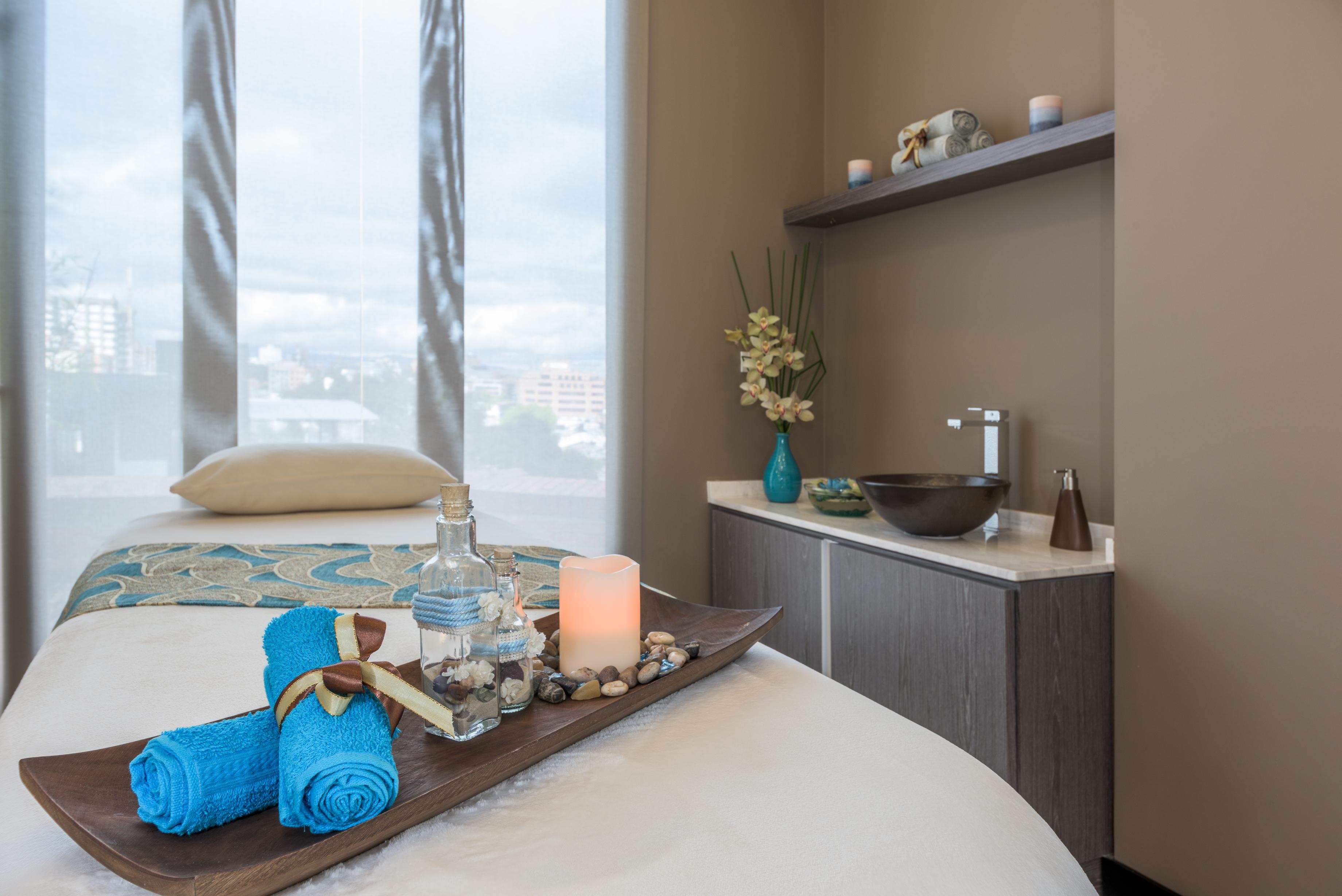 Spa Avani Royal Zona T Bogotá Hotel