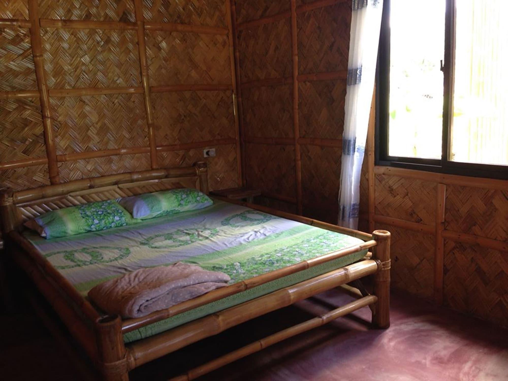 Habitación Calayo Beach Resort