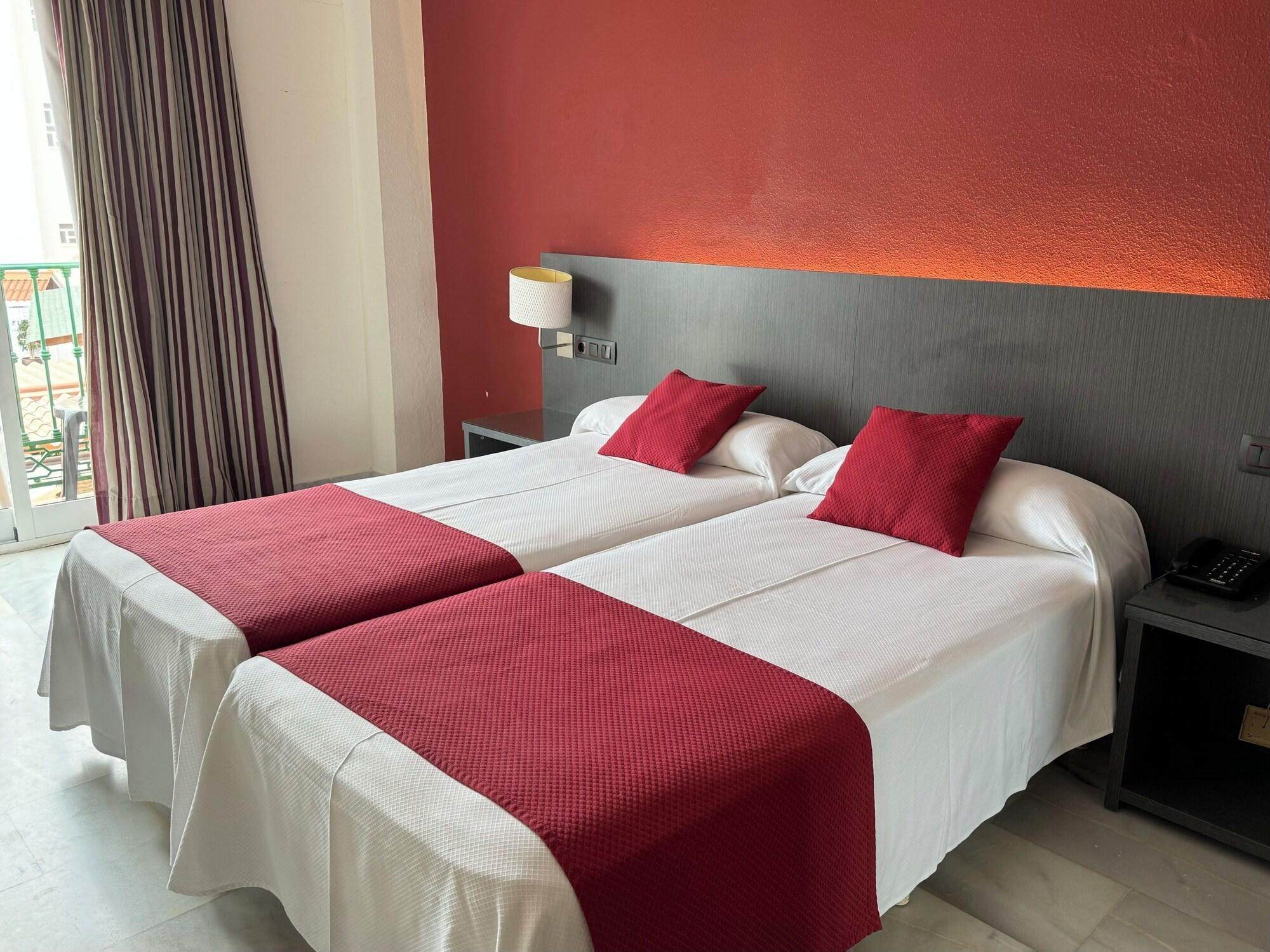 Habitación Nerja Club by Dorobe Hotels